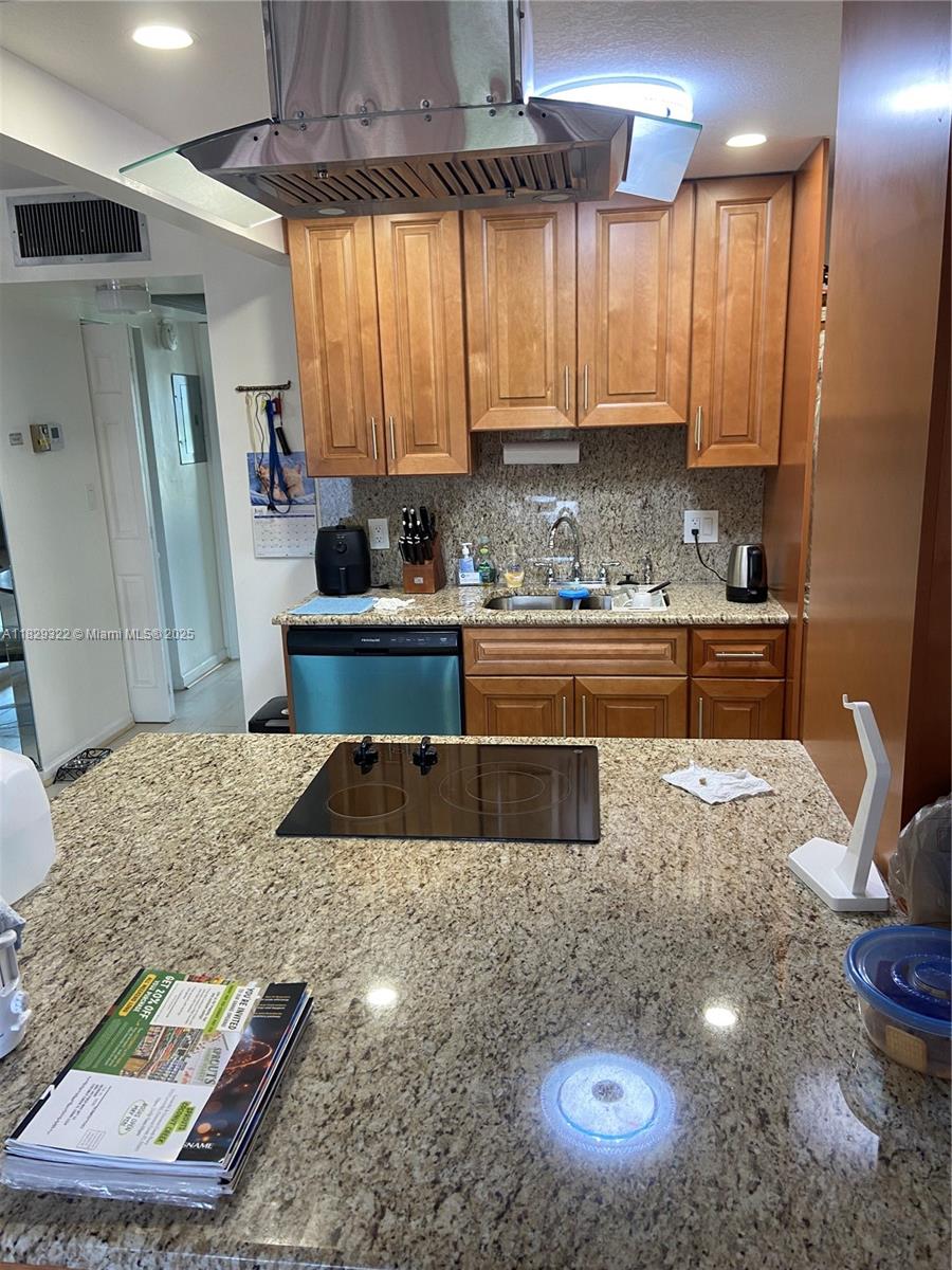 Property photo # 2