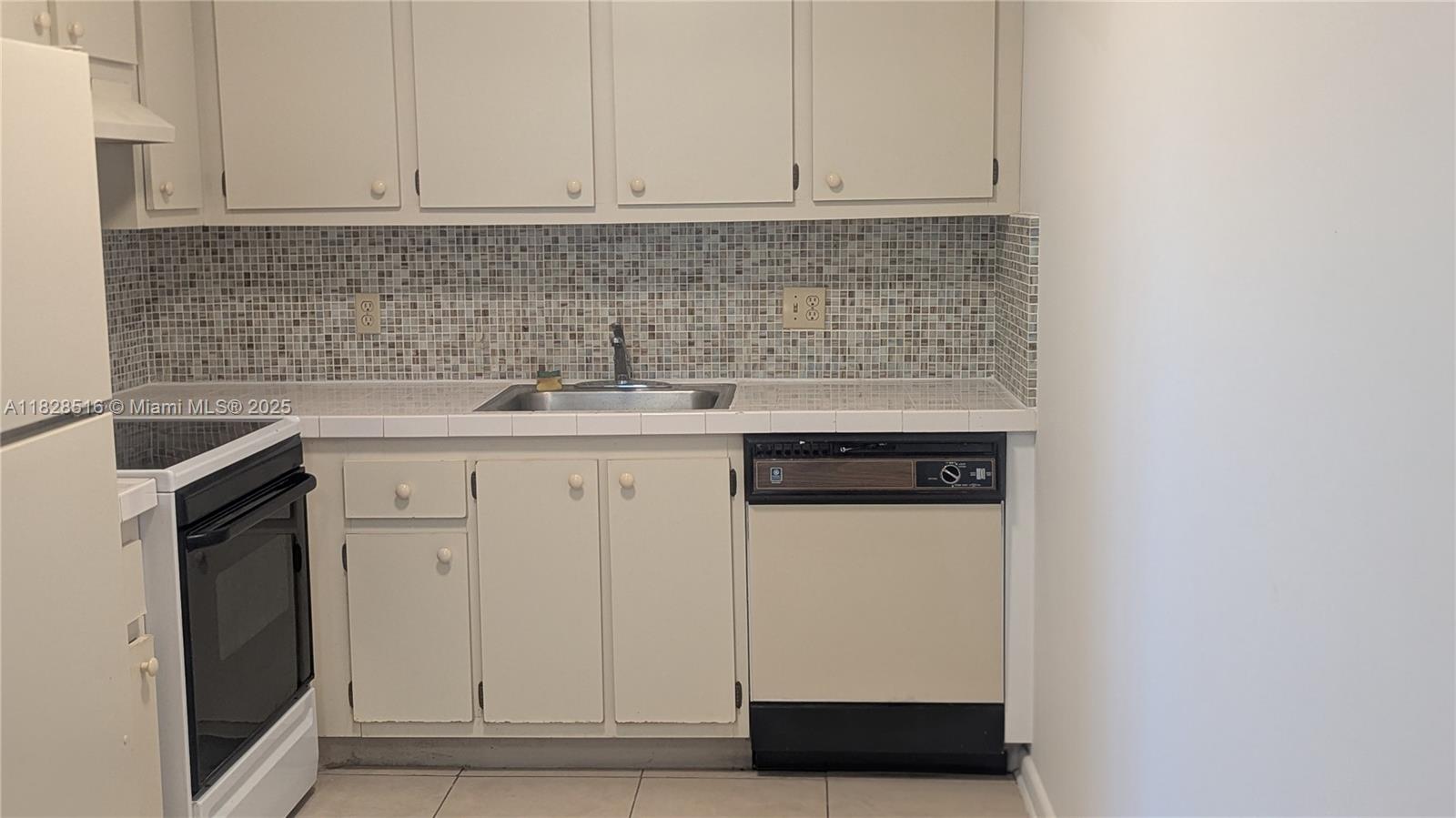 Property photo # 6