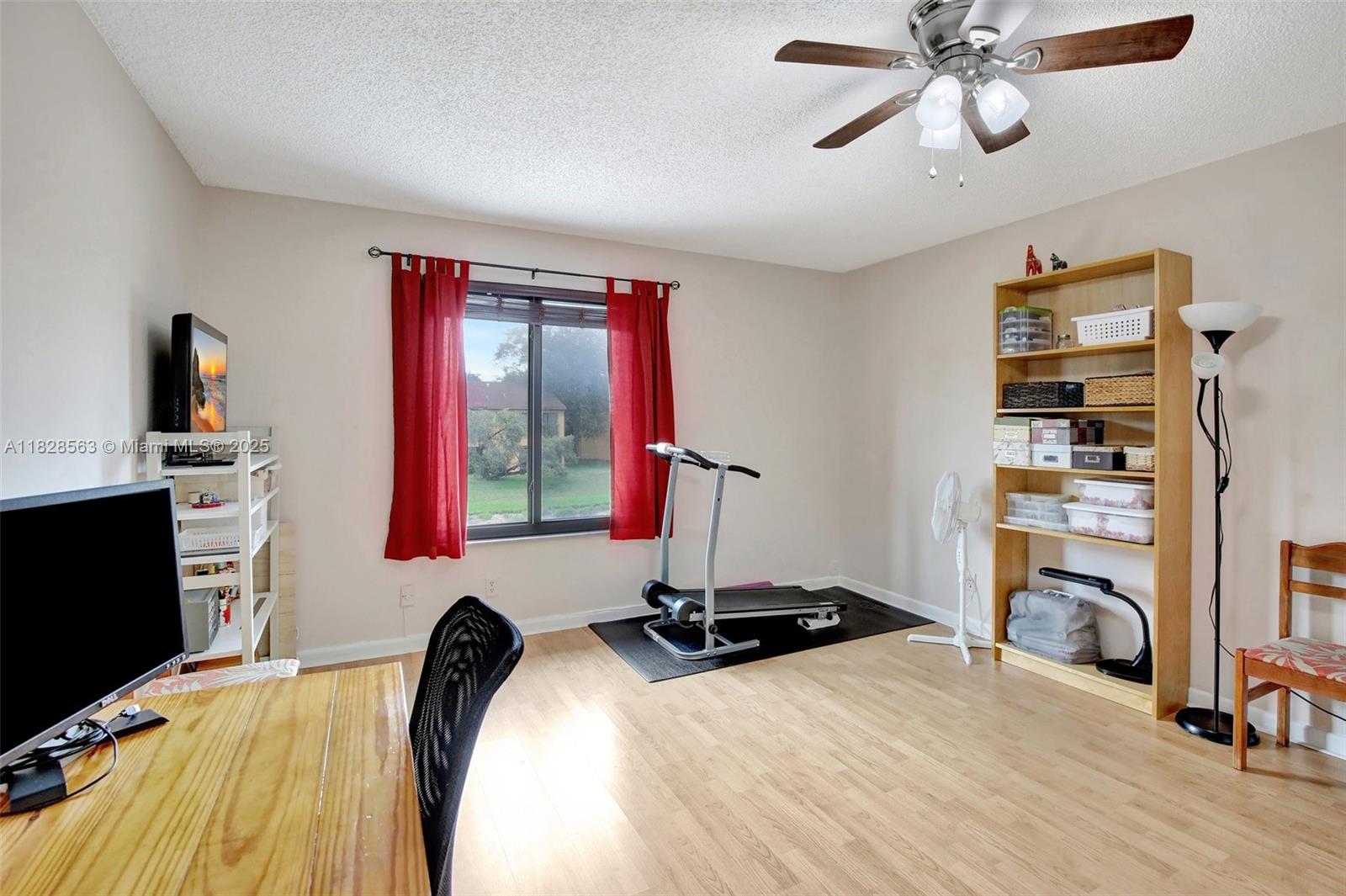 9081 NW 45th St, Sunrise, Florida image 23