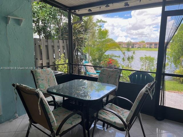 905 NW 107th Ave, Pembroke Pines, Florida image 25