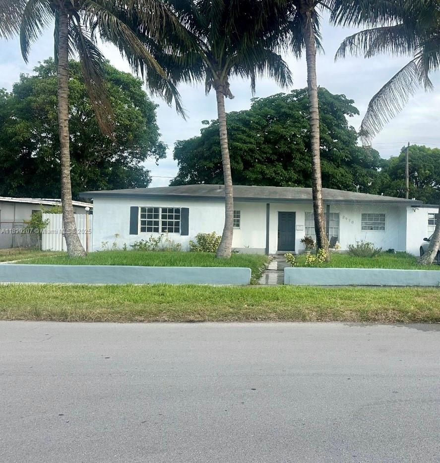Property photo # 0