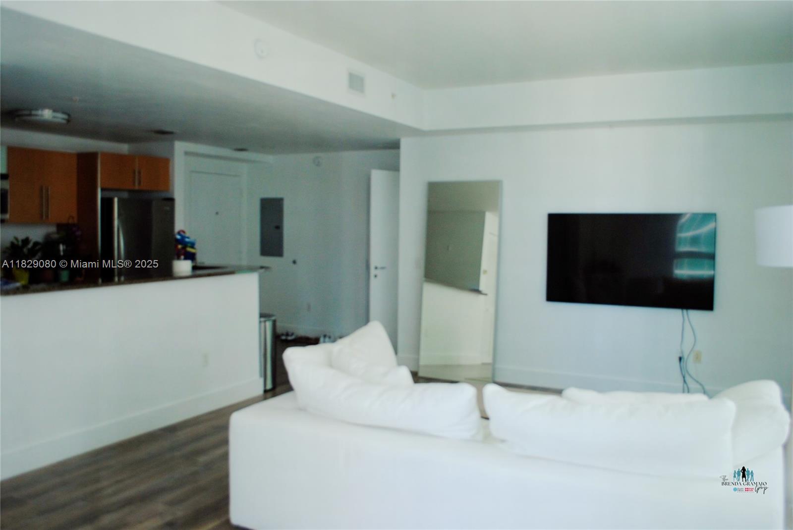 Property photo # 6