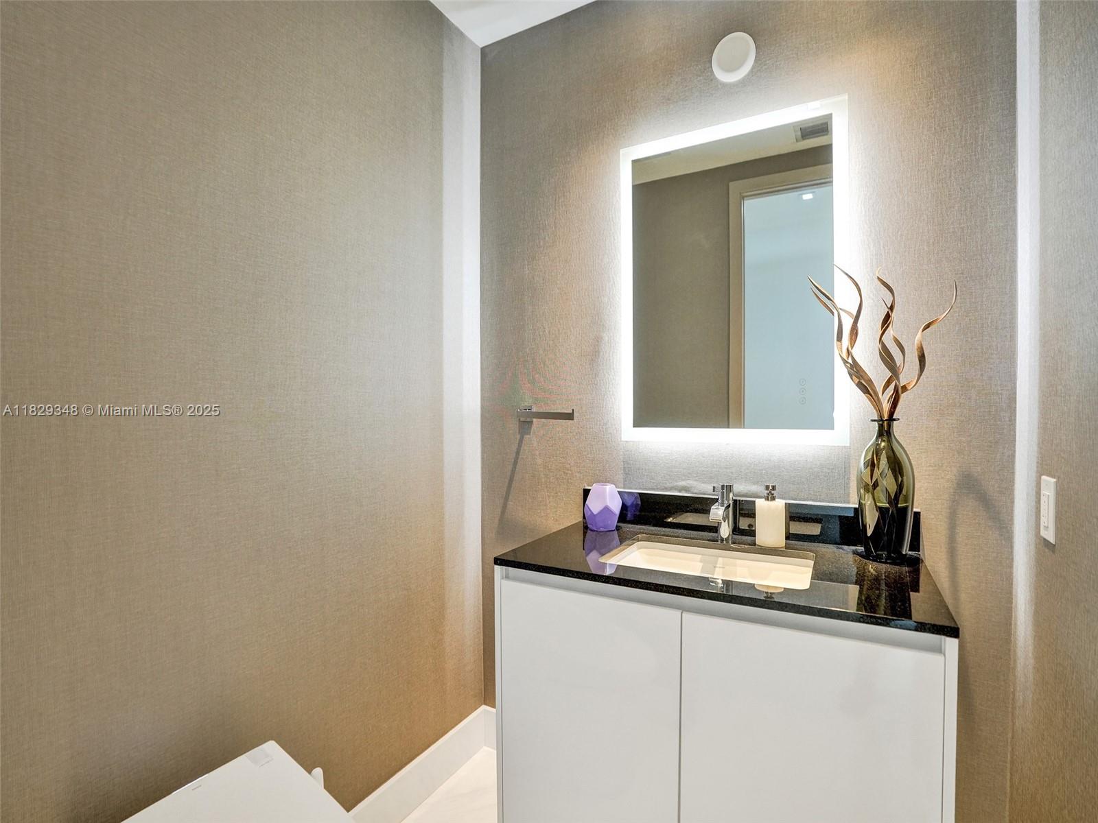 18555 Collins Ave #4403, Sunny Isles Beach, Florida image 13