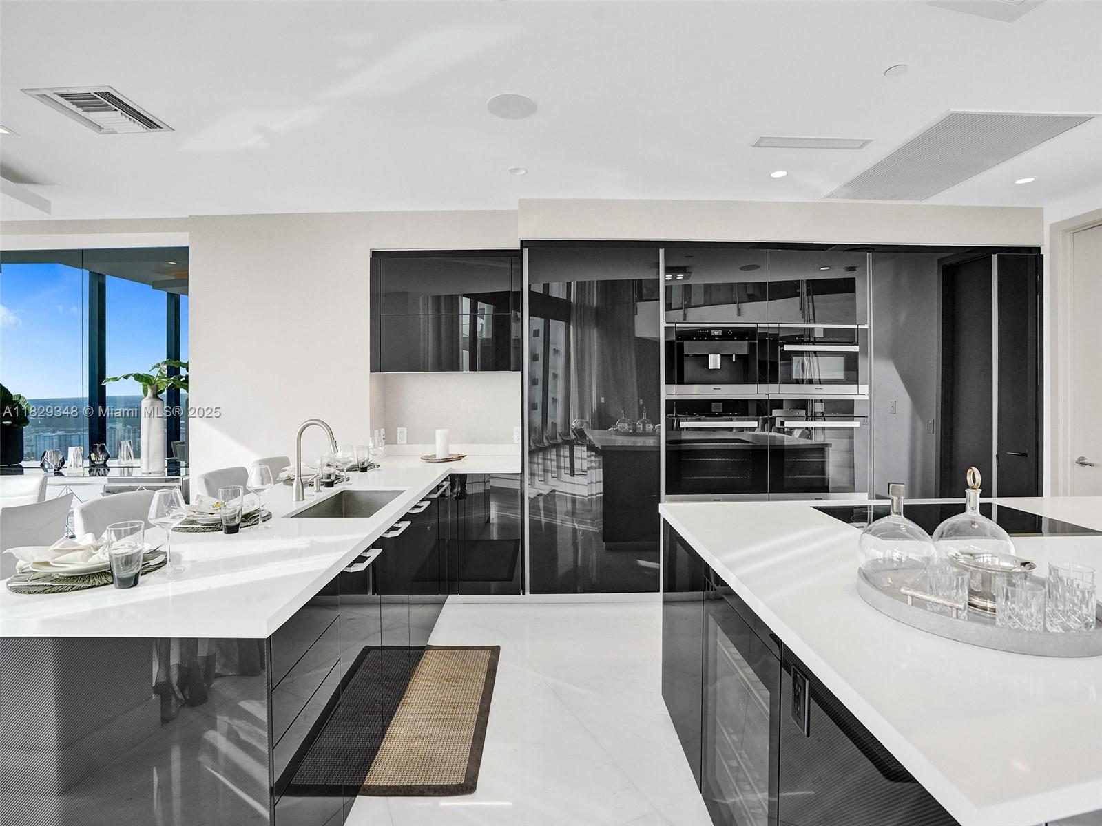 18555 Collins Ave #4403, Sunny Isles Beach, Florida image 21