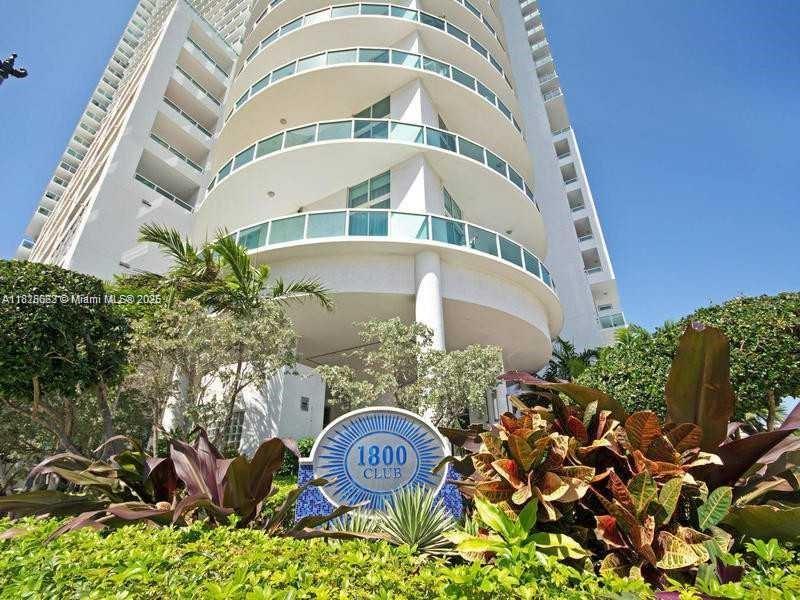 Apartamento para Alugar em Miami, FL