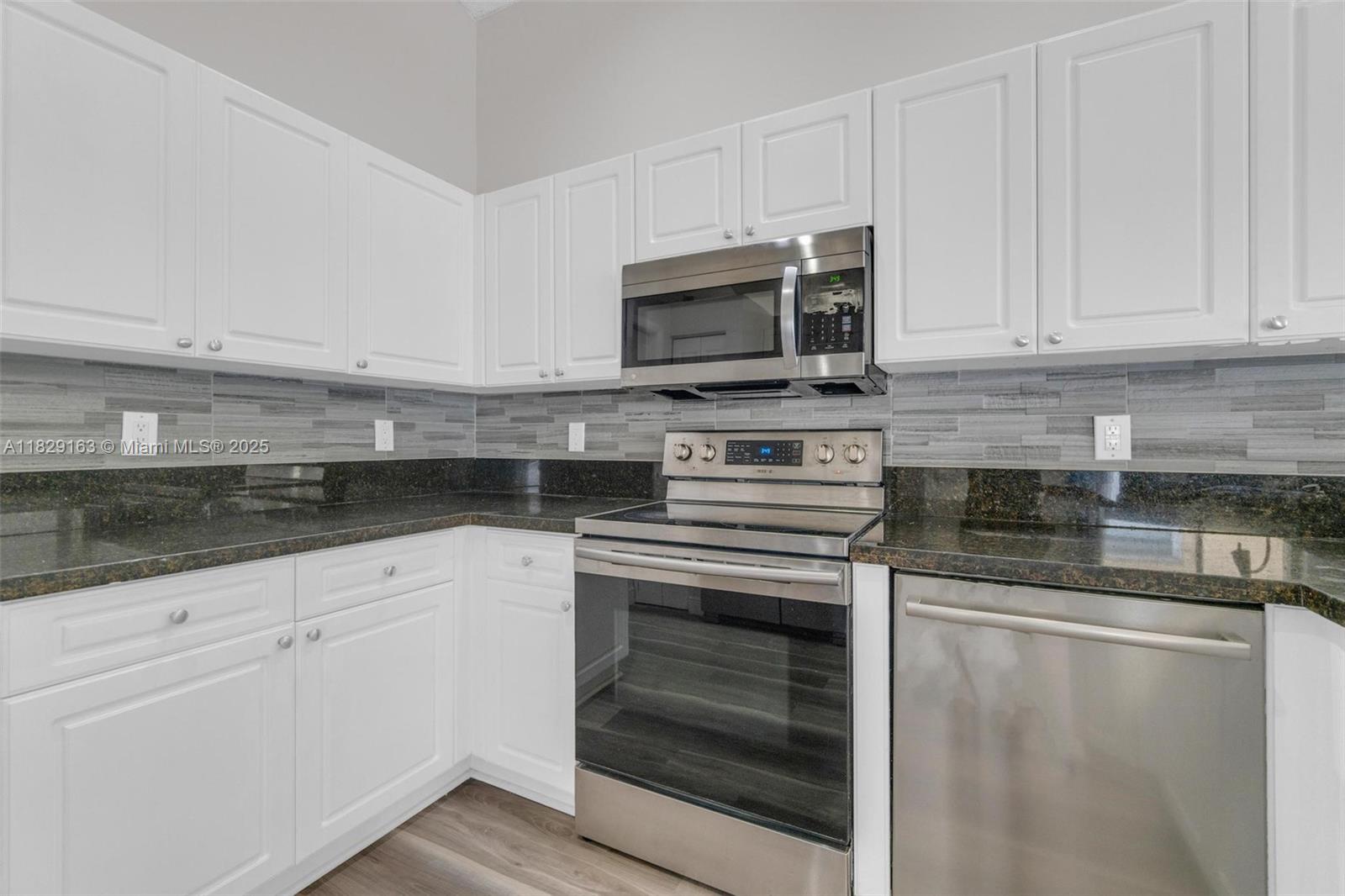 1592 Salerno Cir, Weston, Florida image 9