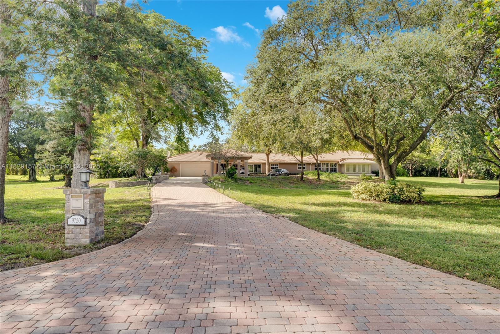 9750 NW 45th Mnr, Coral Springs, Florida image 31