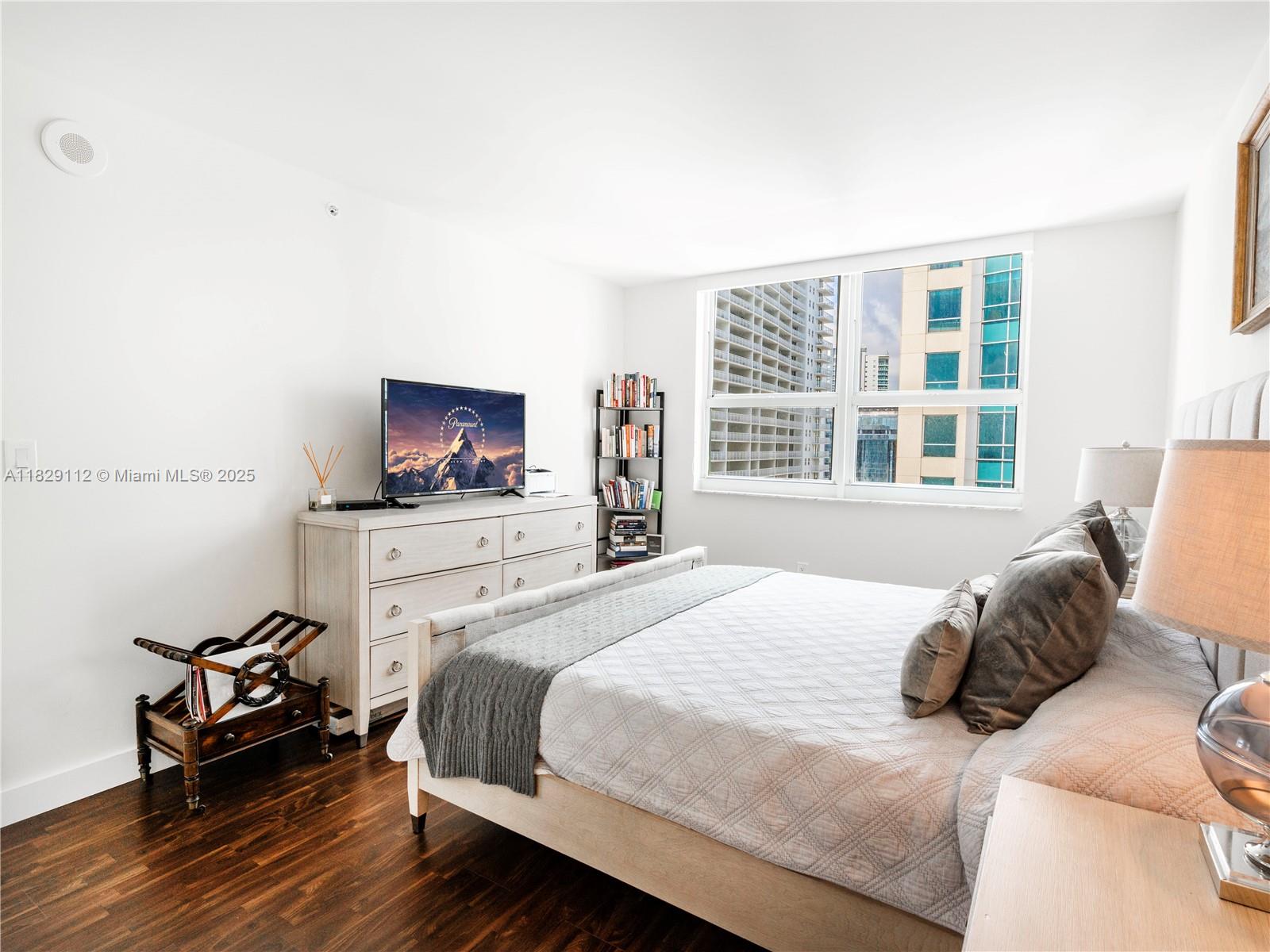Property photo # 6