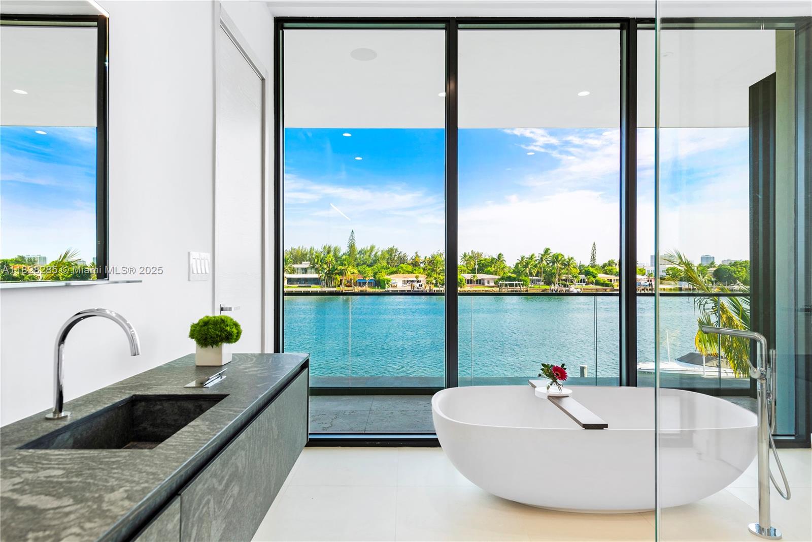 1410 S Biscayne Point Rd, Miami Beach, Florida image 35