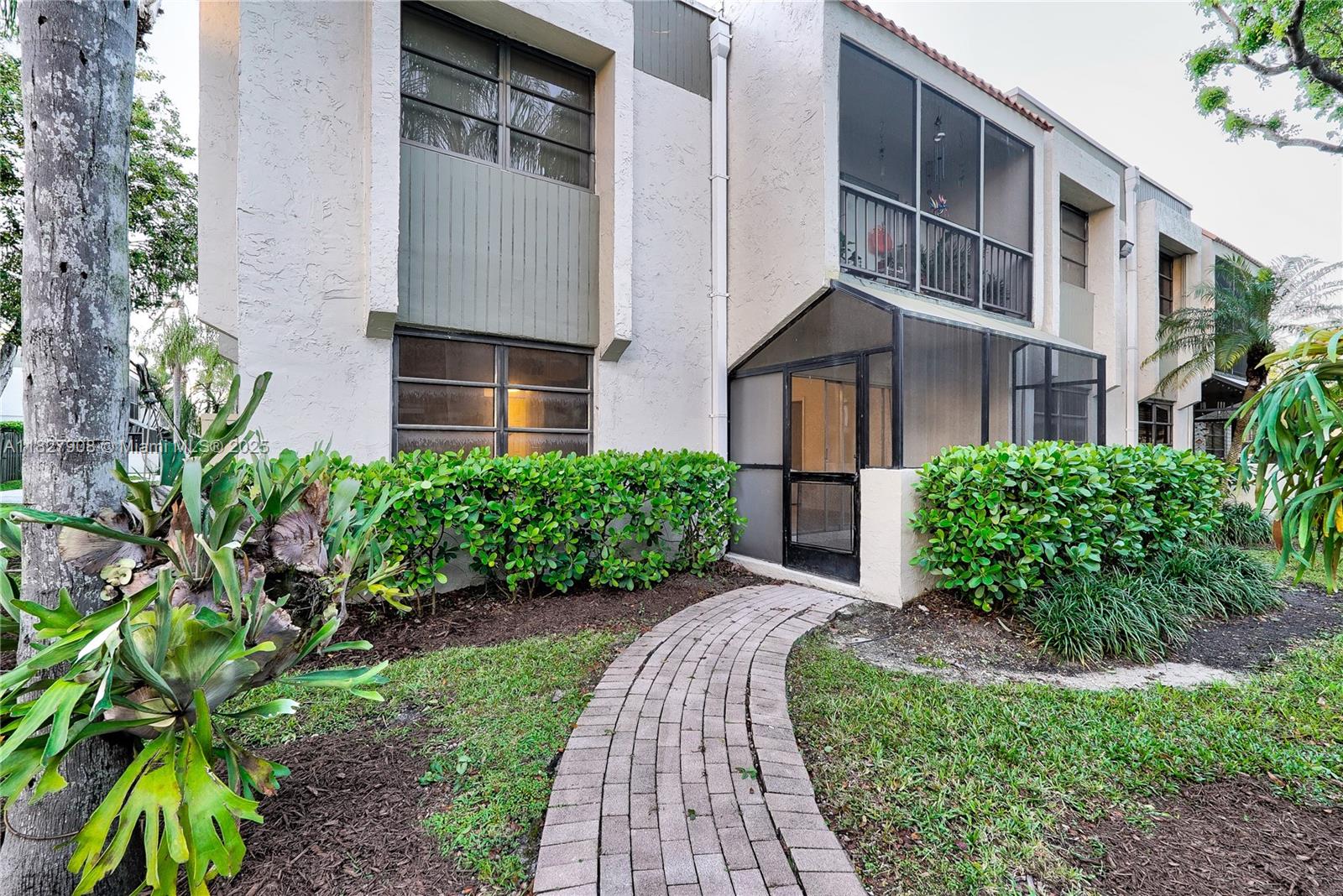 Property photo # 0