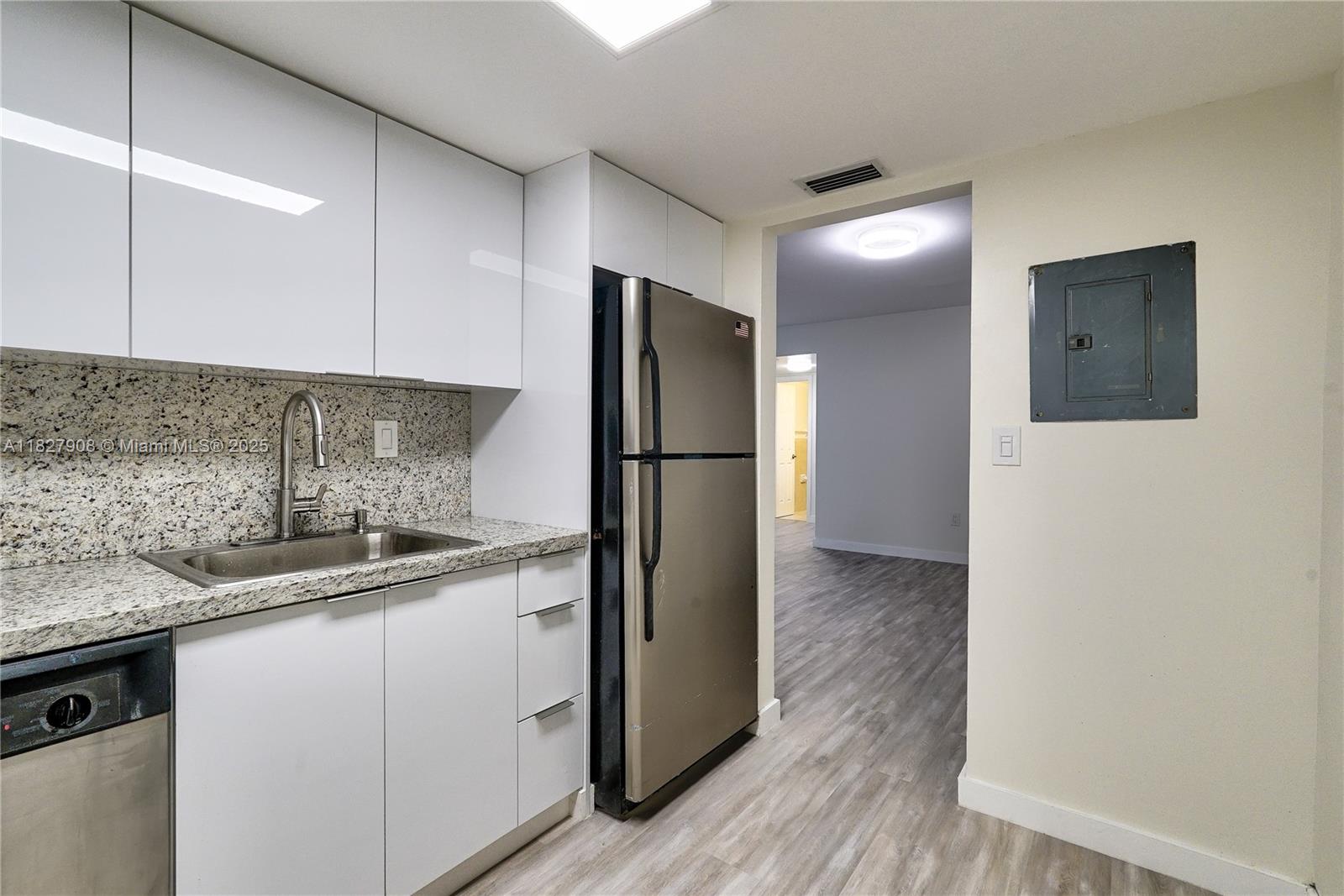 Property photo # 5