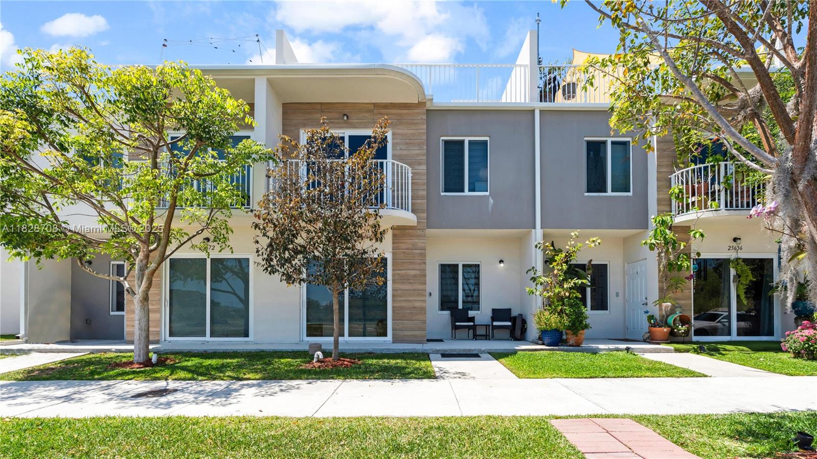 Property photo # 0