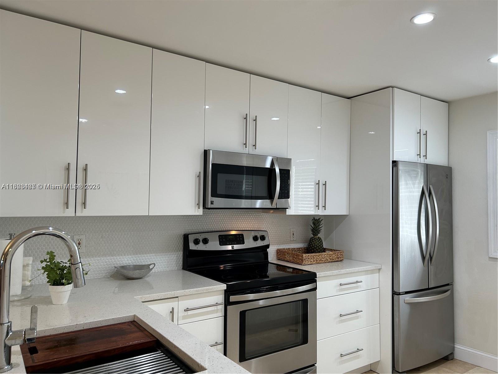 Property photo # 3