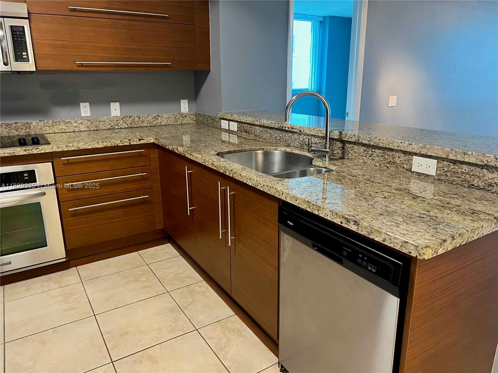 Property photo # 6