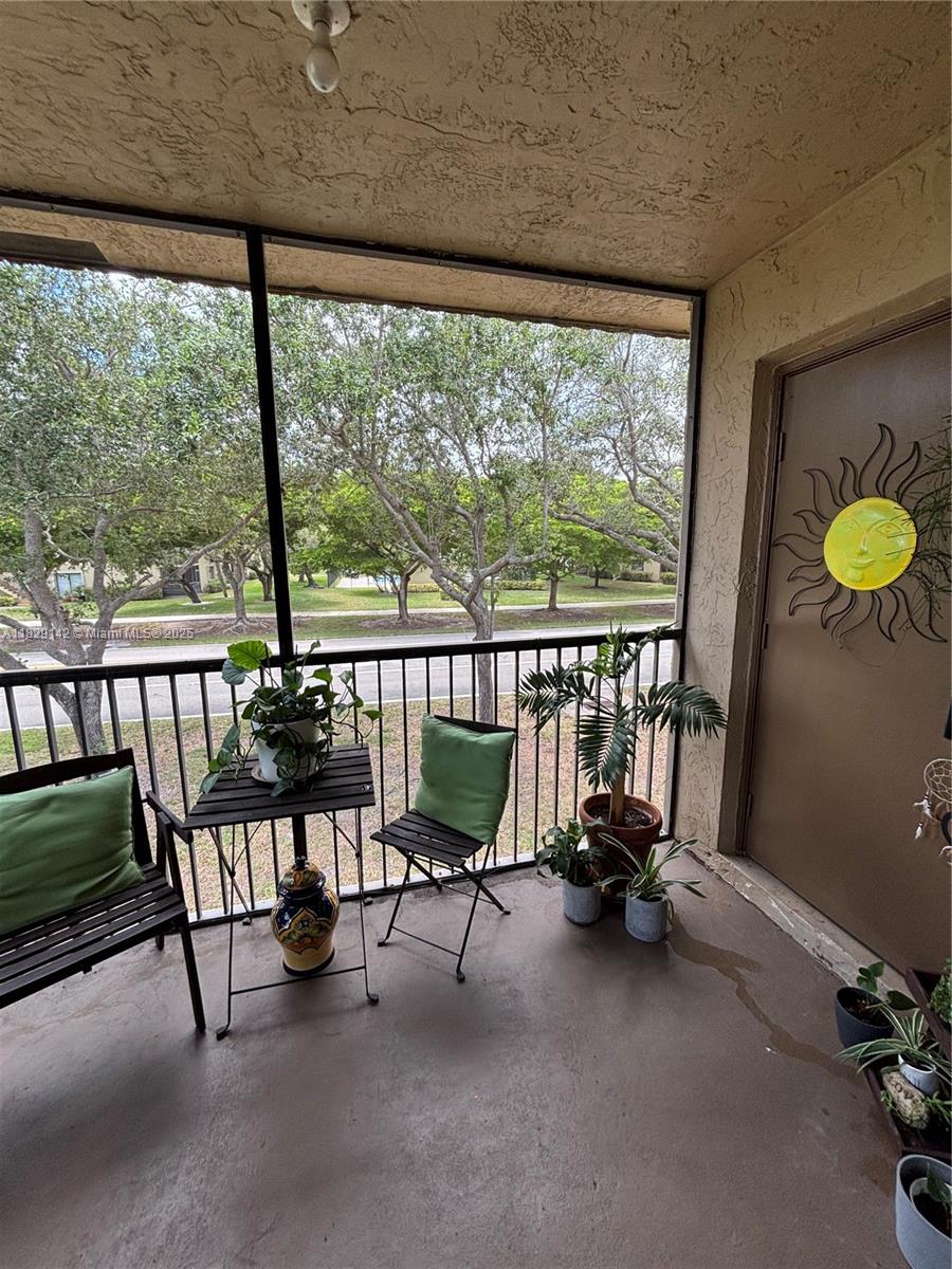 310 Lakeview Dr #201, Weston, Florida image 15