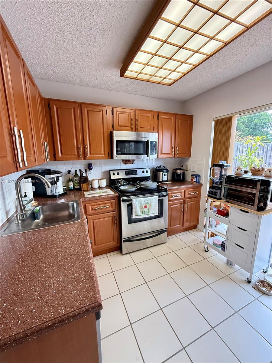 2555 Collins Ave #2002, Miami Beach, Florida image 14