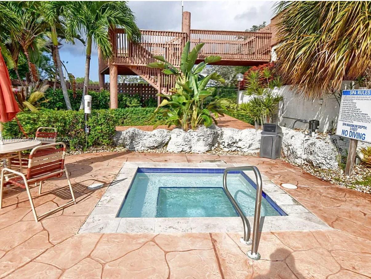 126 Centennial Ct, Deerfield Beach, Florida image 23