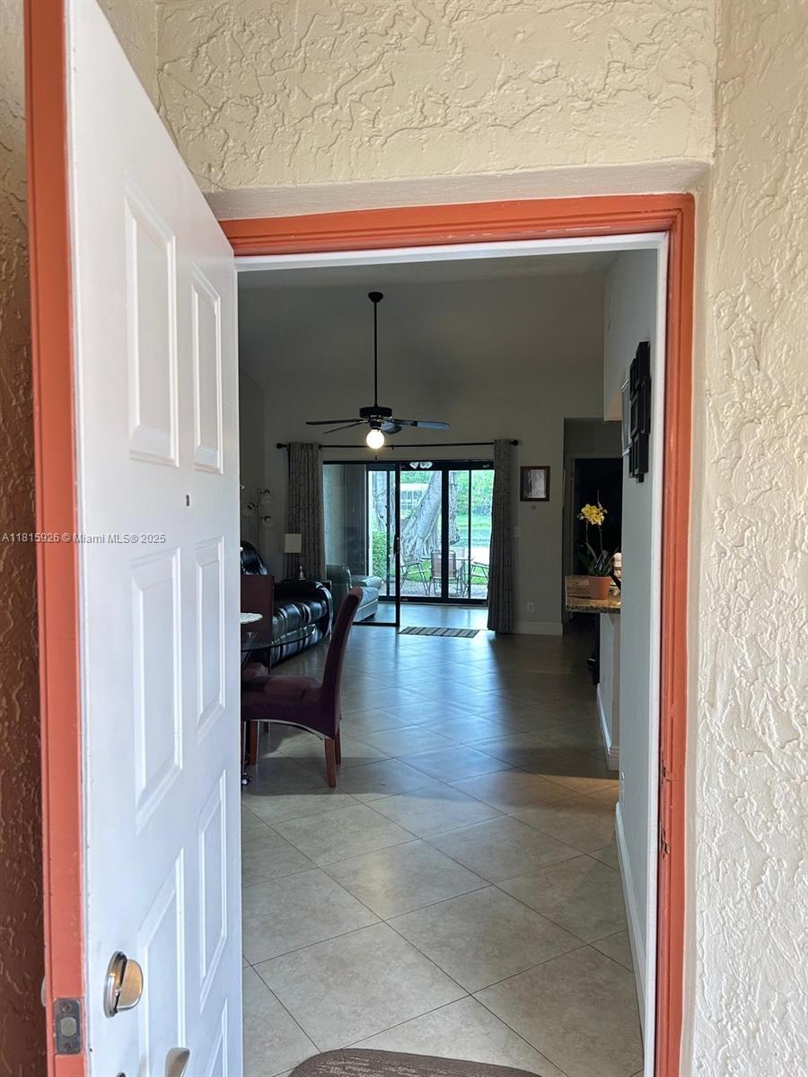 126 Centennial Ct, Deerfield Beach, Florida image 3