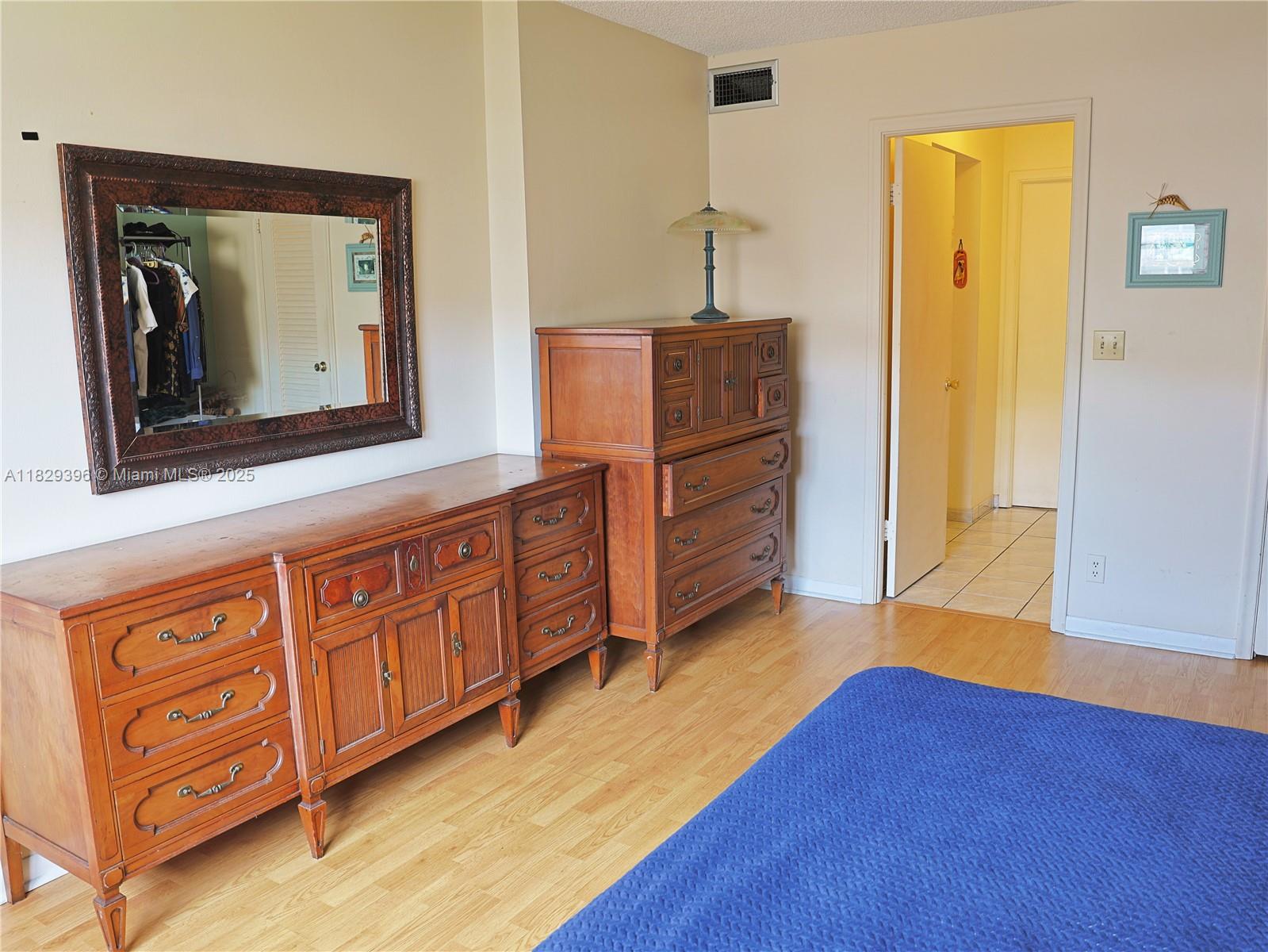 319 NE 14th Ave #505, Hallandale Beach, Florida image 11