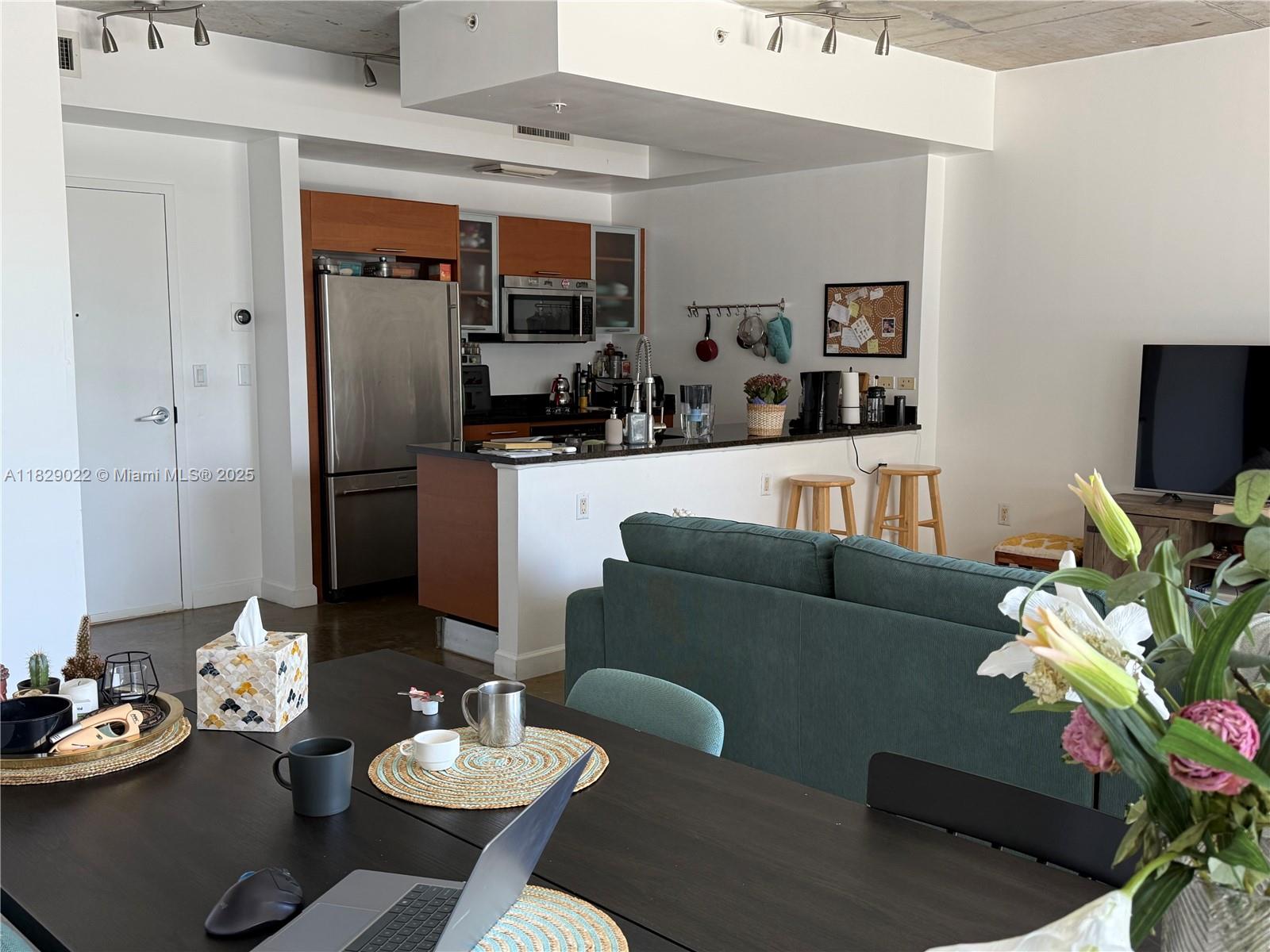 Property photo # 0