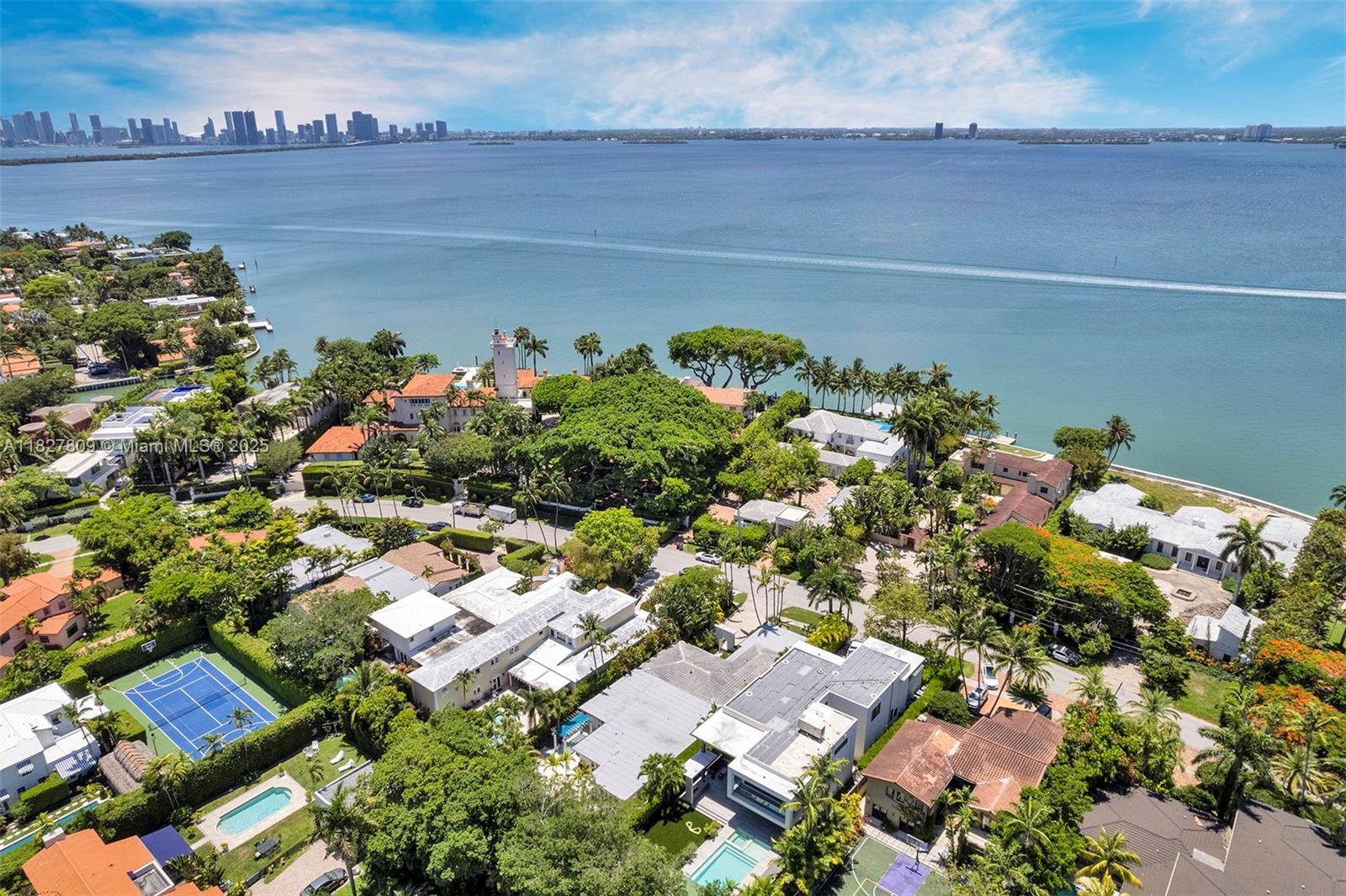 5055 N Bay Rd, Miami Beach, Florida image 1