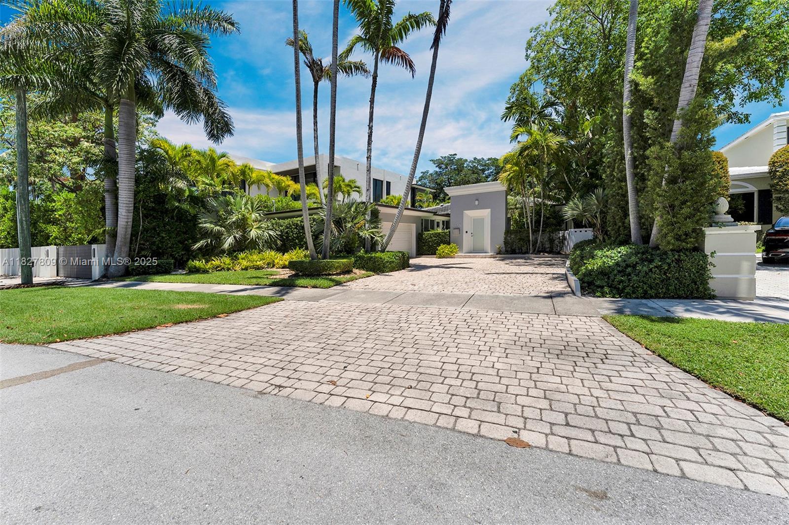 5055 N Bay Rd, Miami Beach, Florida image 32