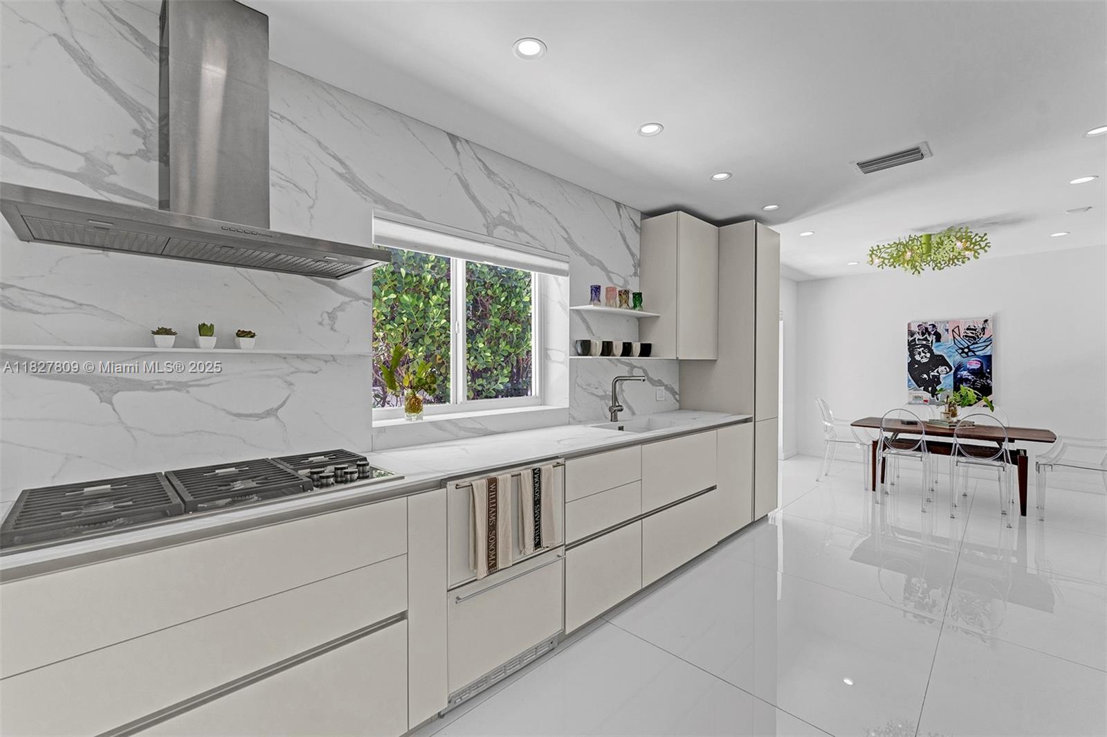 5055 N Bay Rd, Miami Beach, Florida image 4