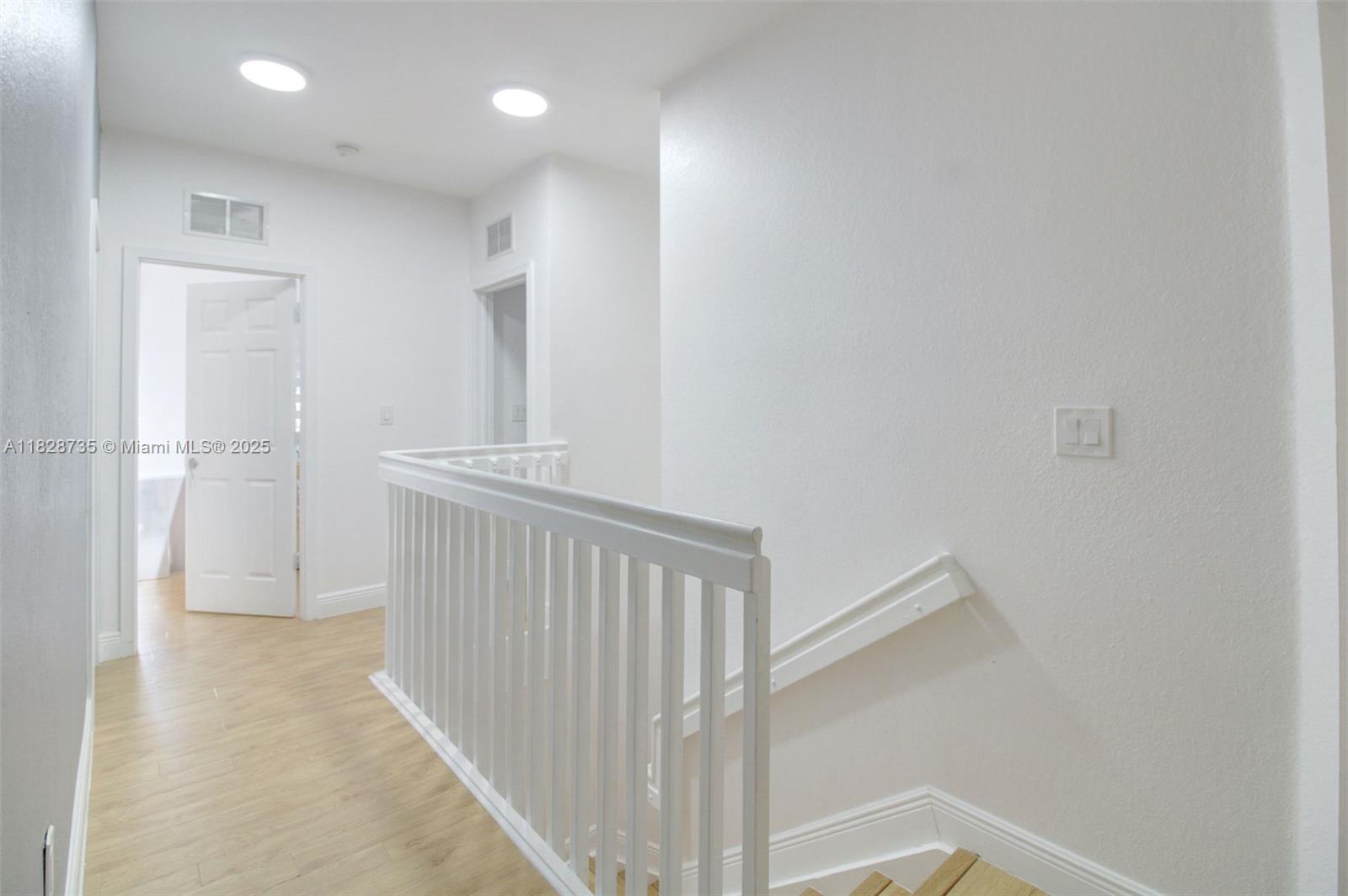 8159 NW 116th Ct, Doral, Florida image 31