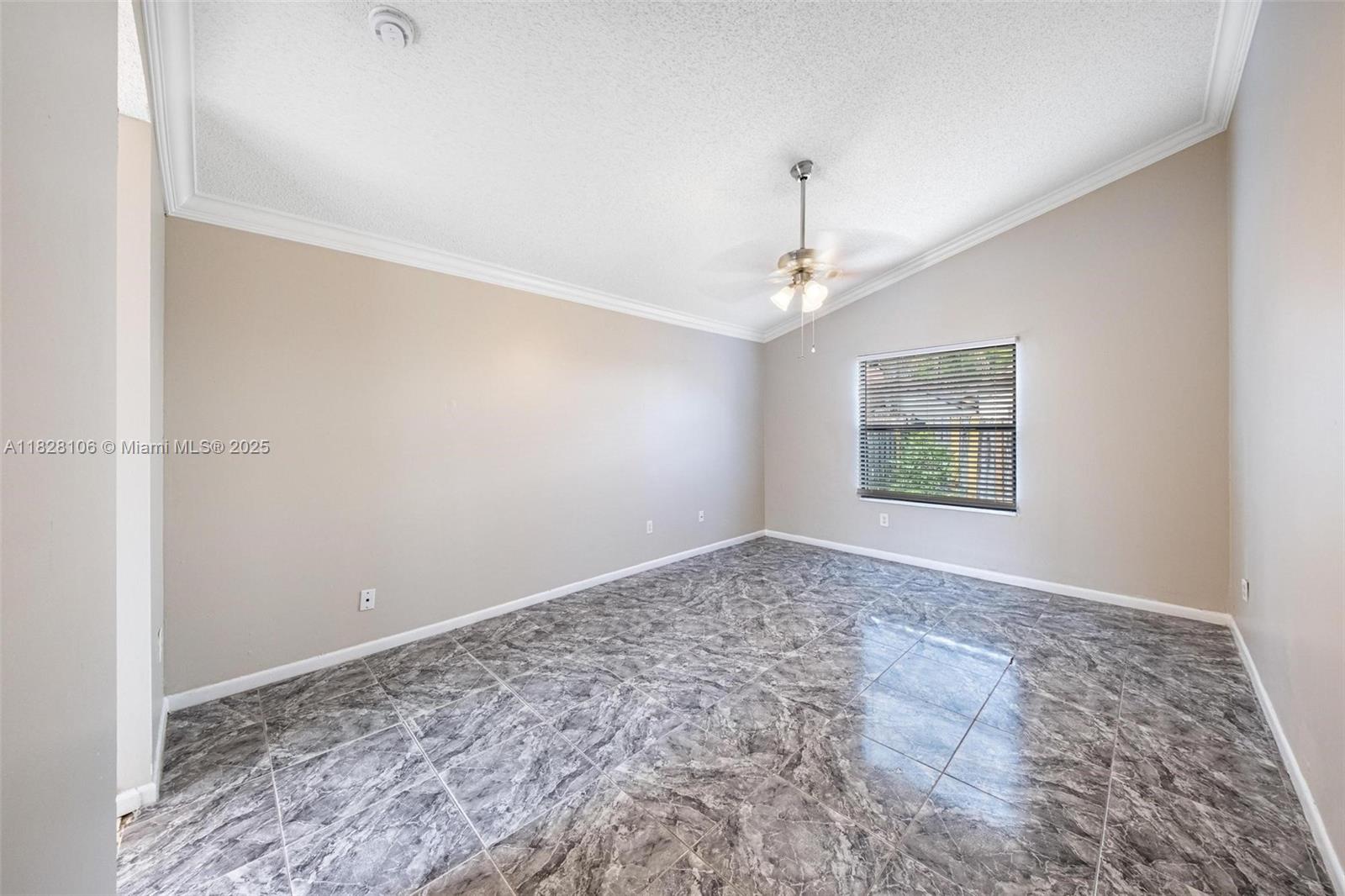 620 Laurel Way, North Lauderdale, Florida image 9