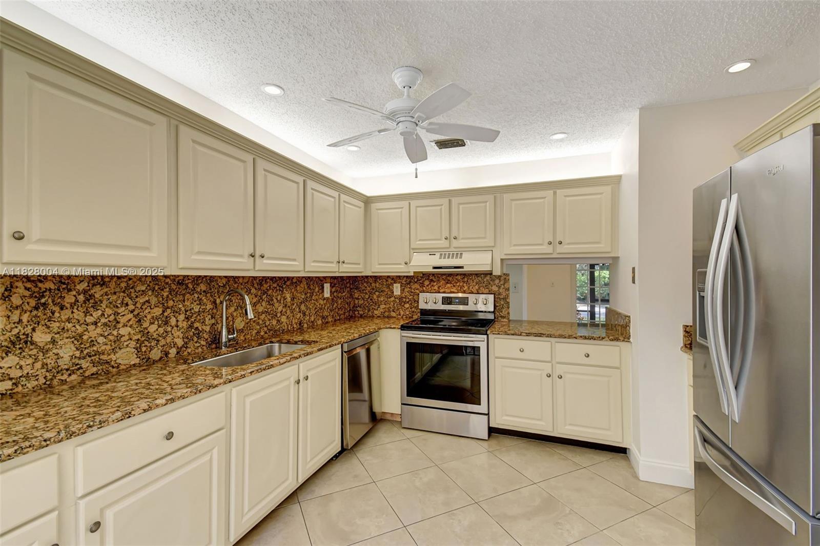 450 NW 66th Ave, Plantation, Florida image 16