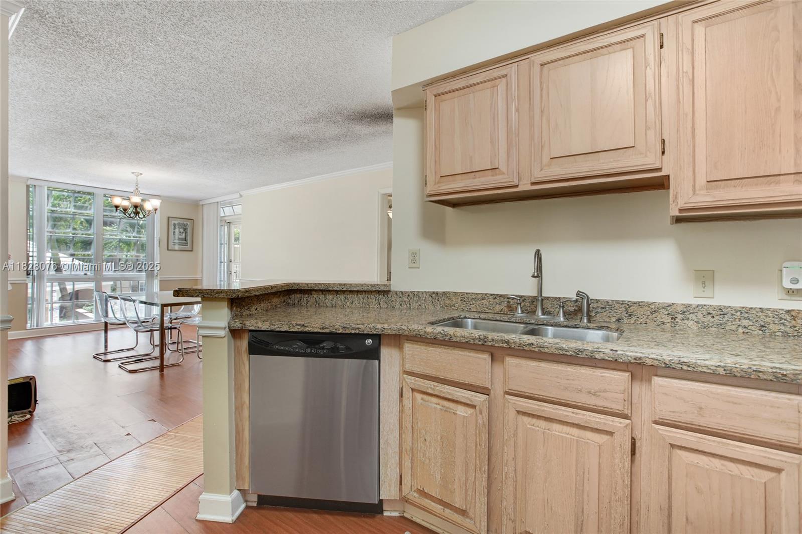 1280 S Alhambra Cir #2206, Coral Gables, Florida image 8