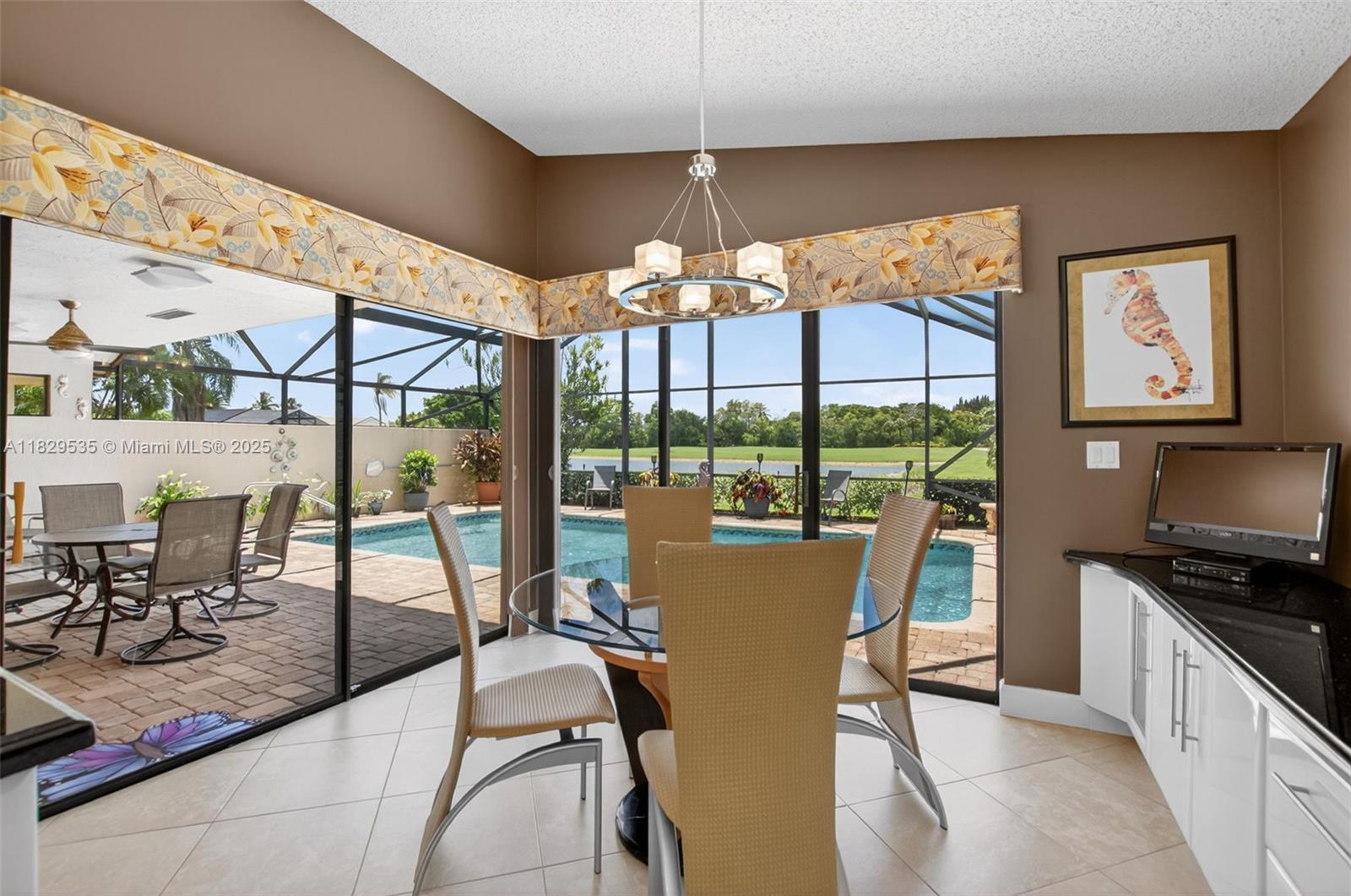 21387 Bridge View Dr, Boca Raton, Florida image 19