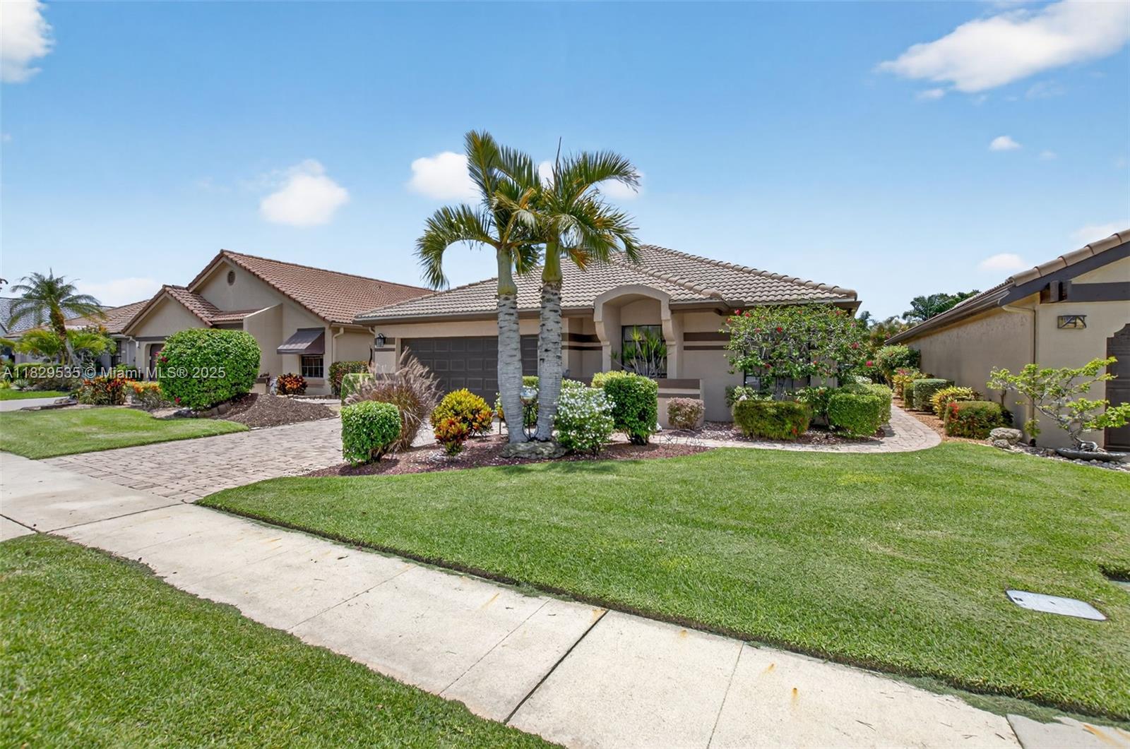 21387 Bridge View Dr, Boca Raton, Florida image 2