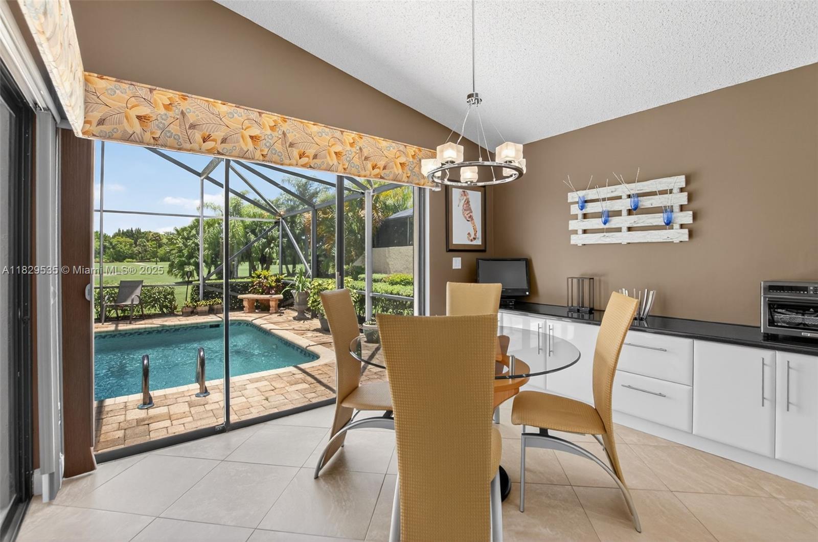 21387 Bridge View Dr, Boca Raton, Florida image 20
