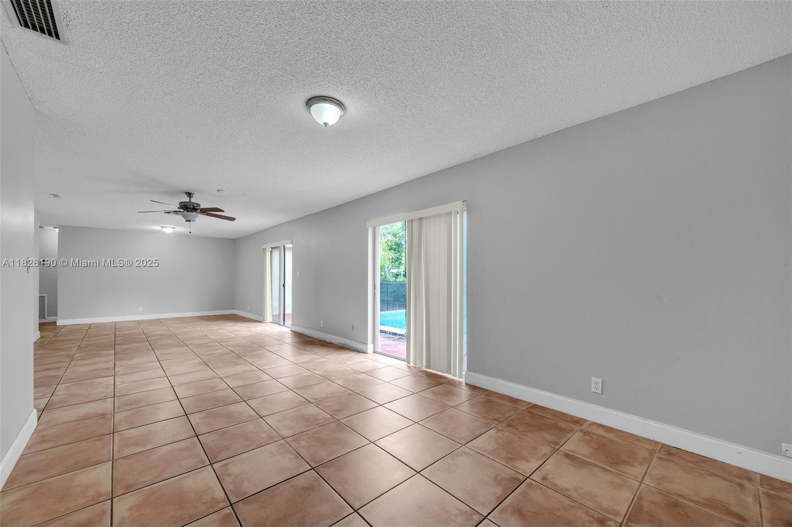 8051 NW 47th Ct, Lauderhill, Florida image 16