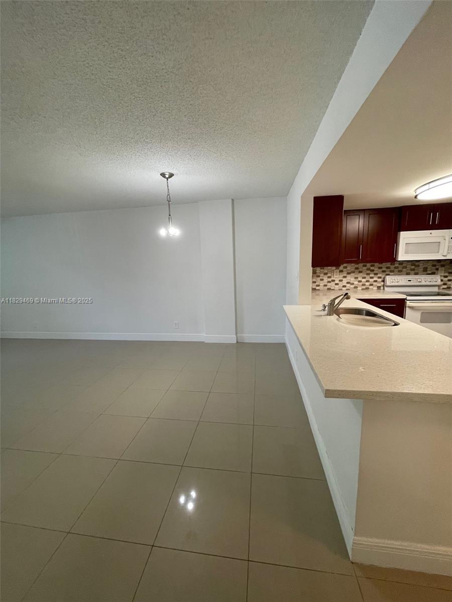 9001 SW 77th Ave #C105, Miami, Florida image 5