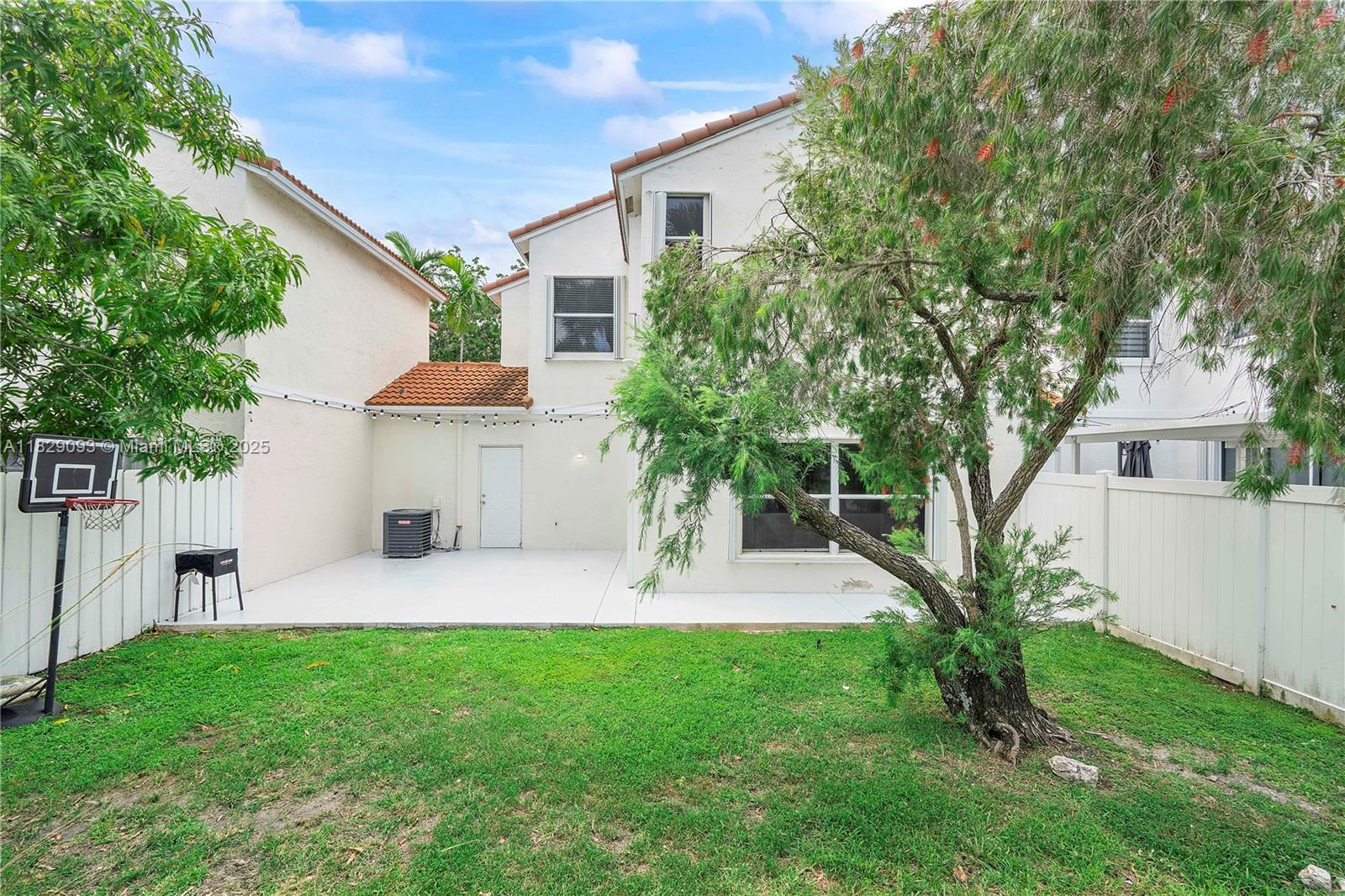 831 SW 178th Way, Pembroke Pines, Florida image 27