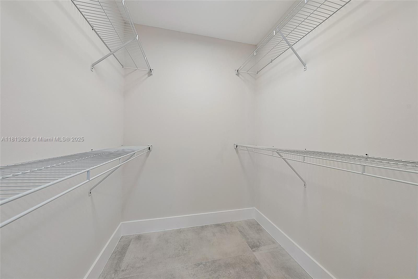 121 NE 34th St #1009, Miami, Florida image 19