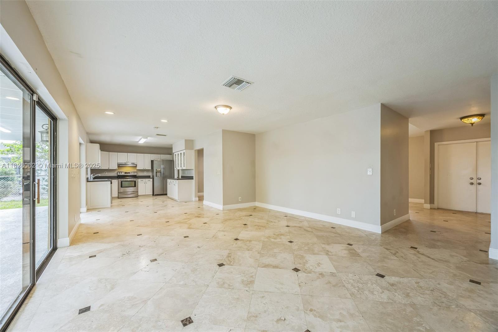 867 Ramblewood Dr, Coral Springs, Florida image 21