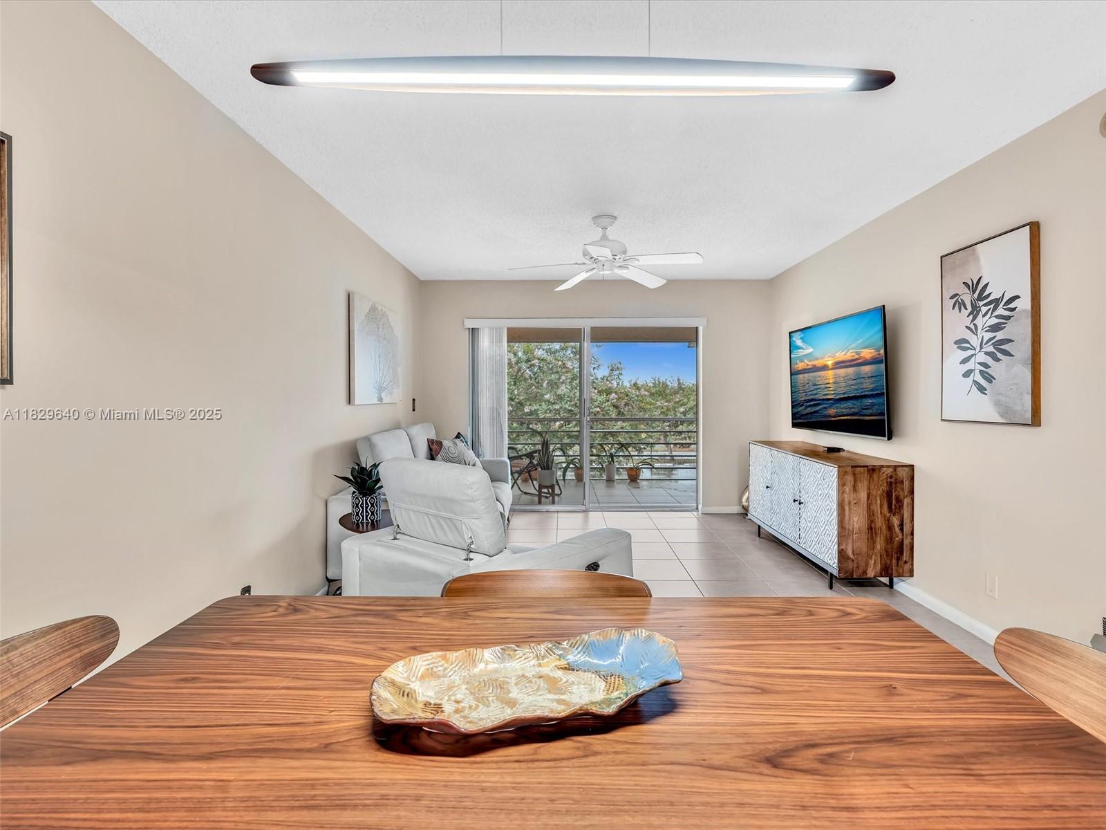 3210 Holiday Springs Blvd #2-302, Margate, Florida image 16