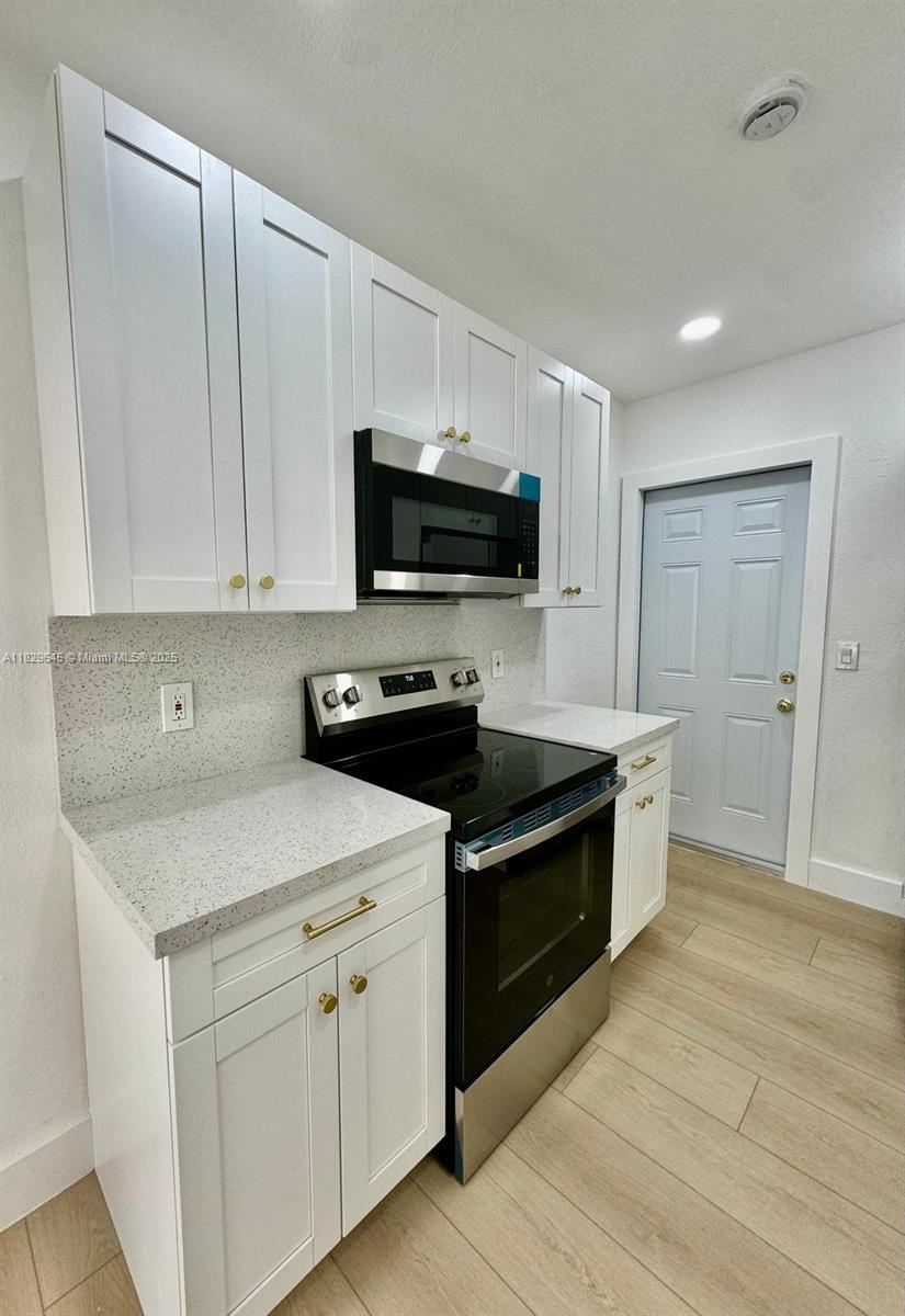 461 Plover Ave, Miami Springs, Florida image 4