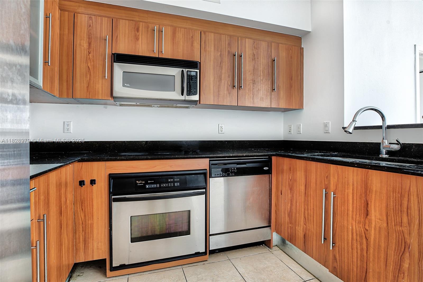 Property photo # 2