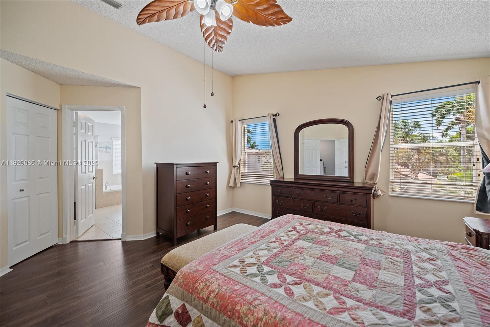 960 NW 185th Ave, Pembroke Pines, Florida image 24