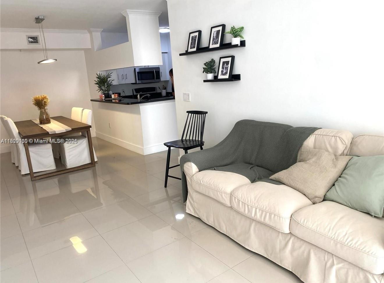 17100 N Bay Rd #1610, Sunny Isles Beach, Florida image 6