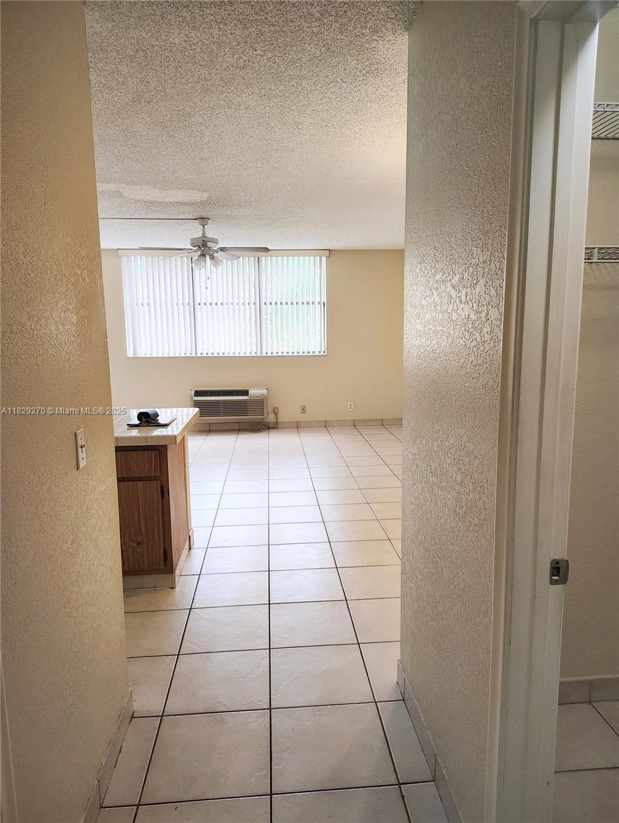 2501 Riverside Dr #202-A, Coral Springs, Florida image 12