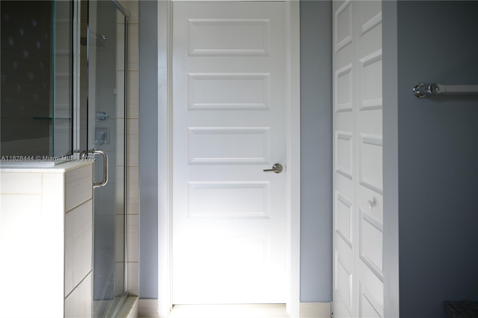 Property photo # 0