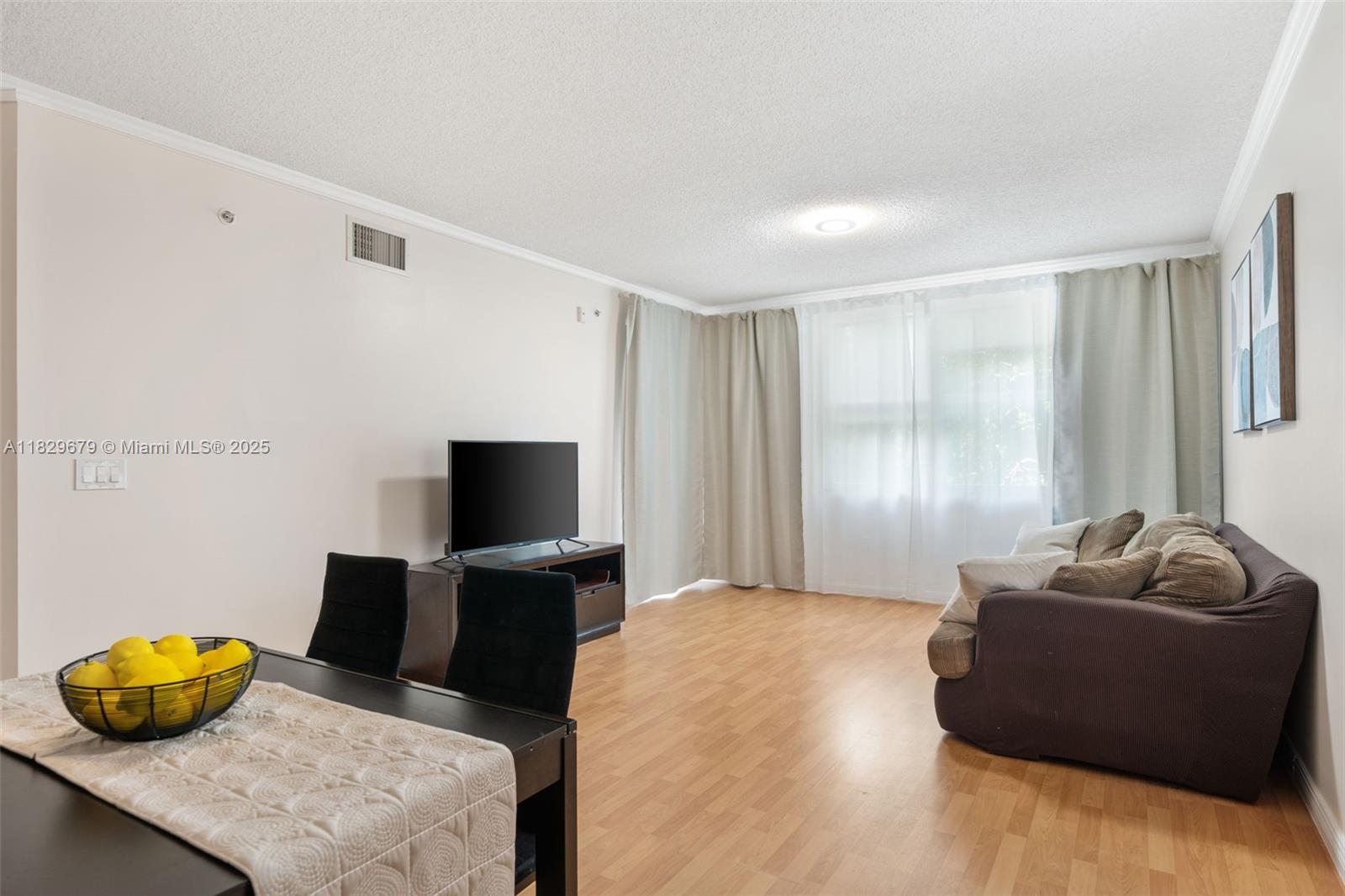 Property photo # 6