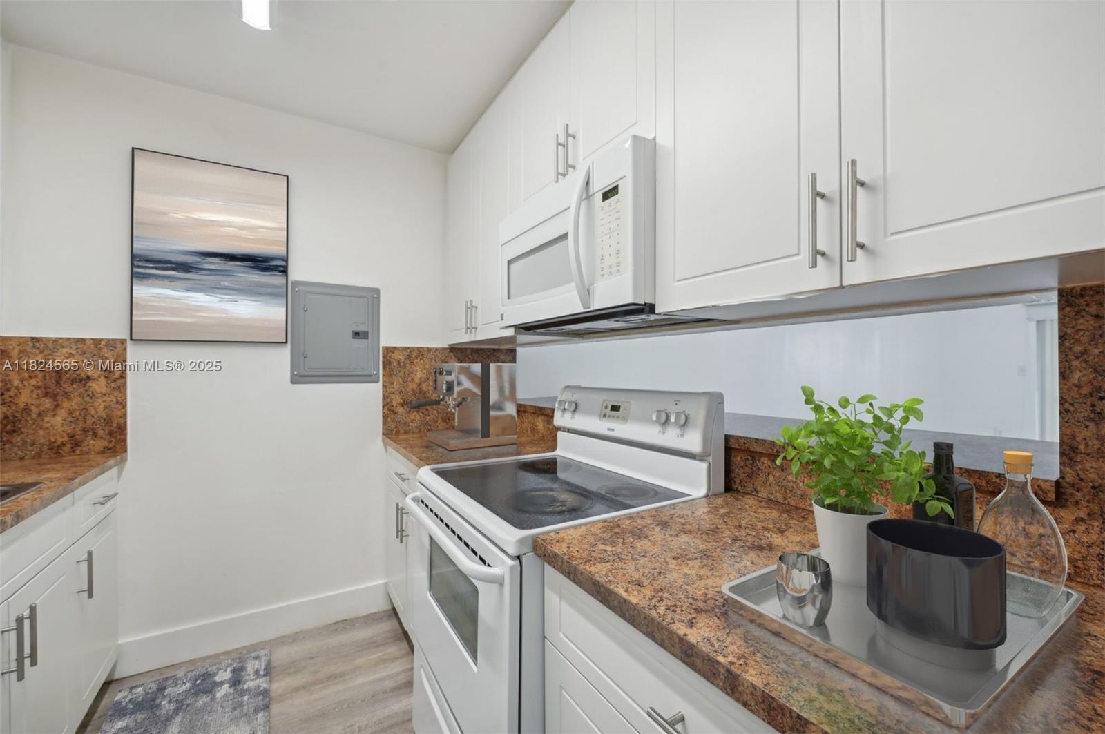 Property photo # 2