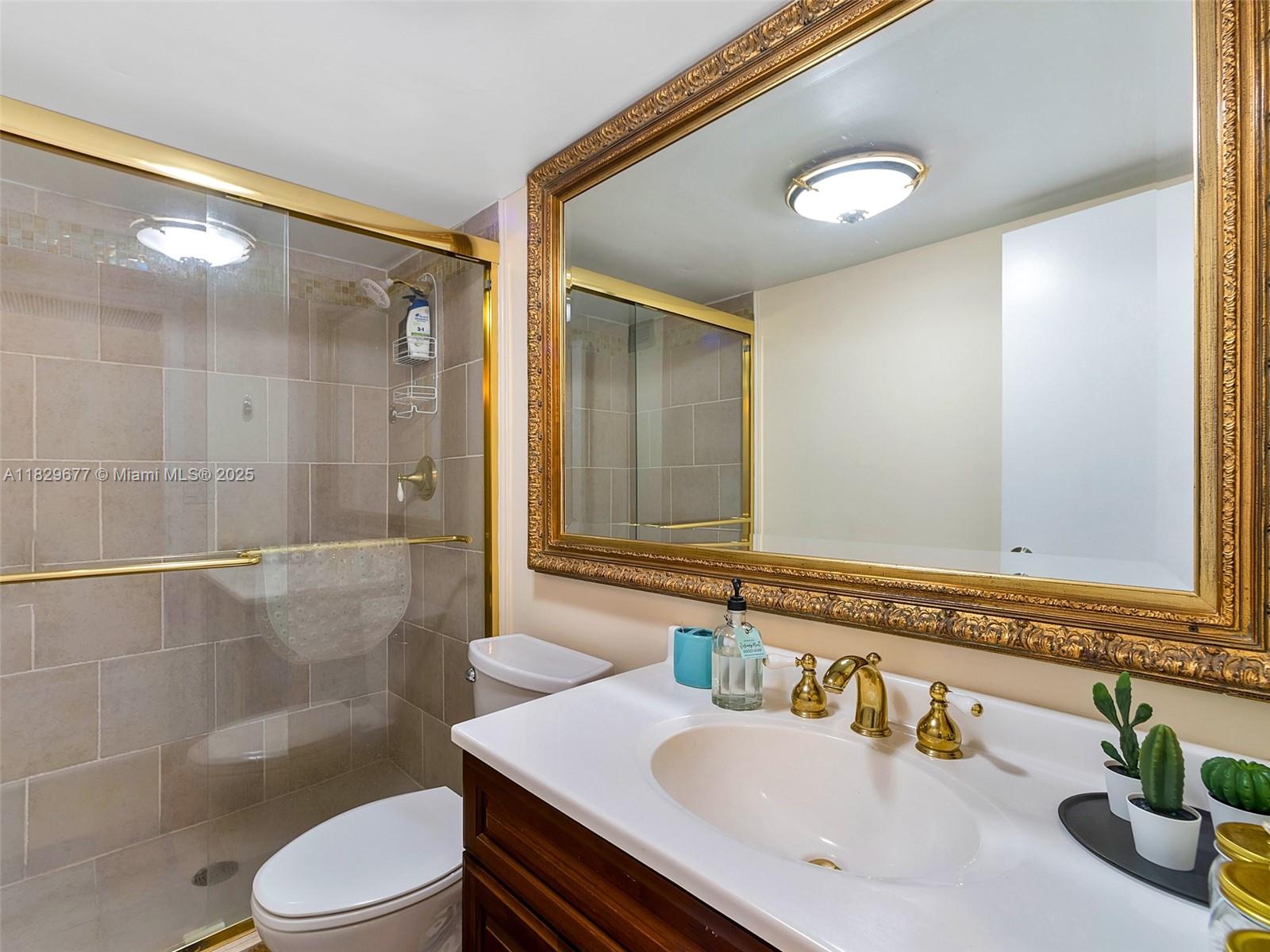 Residential, Hallandale Beach, Florida image 13