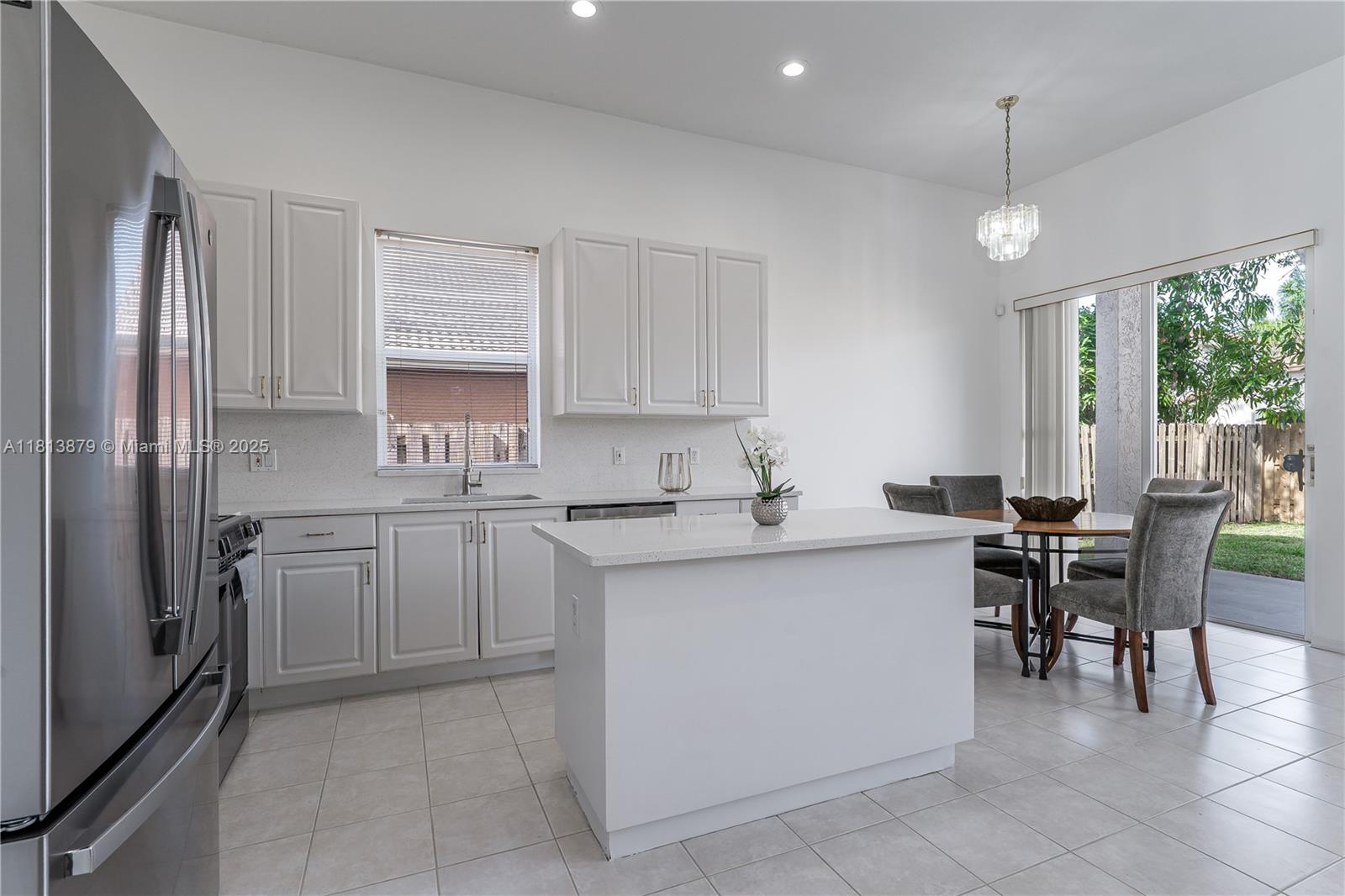 1123 NW 131st Ave, Pembroke Pines, Florida image 11
